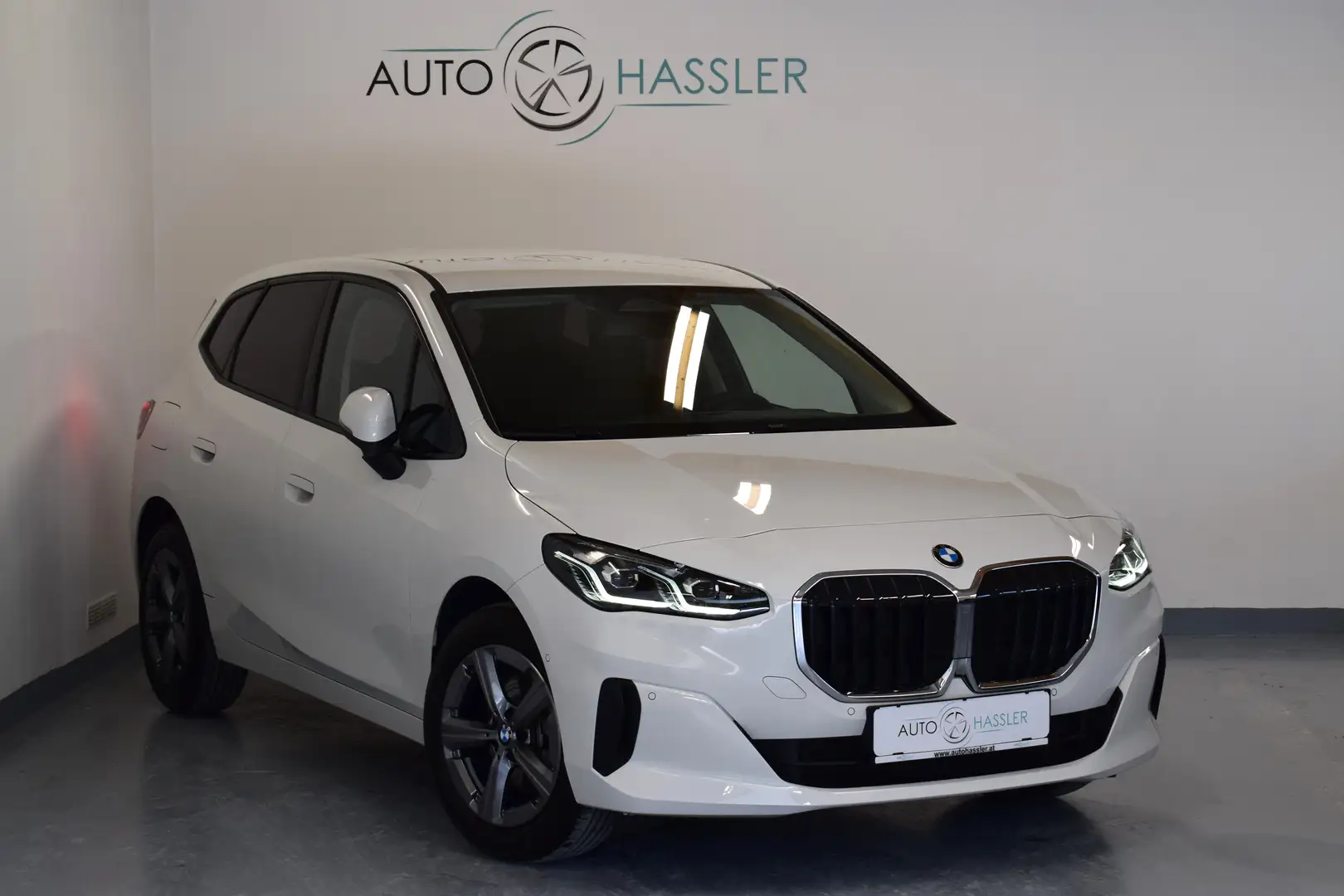 BMW 216 i Active Tourer Weiß - 2