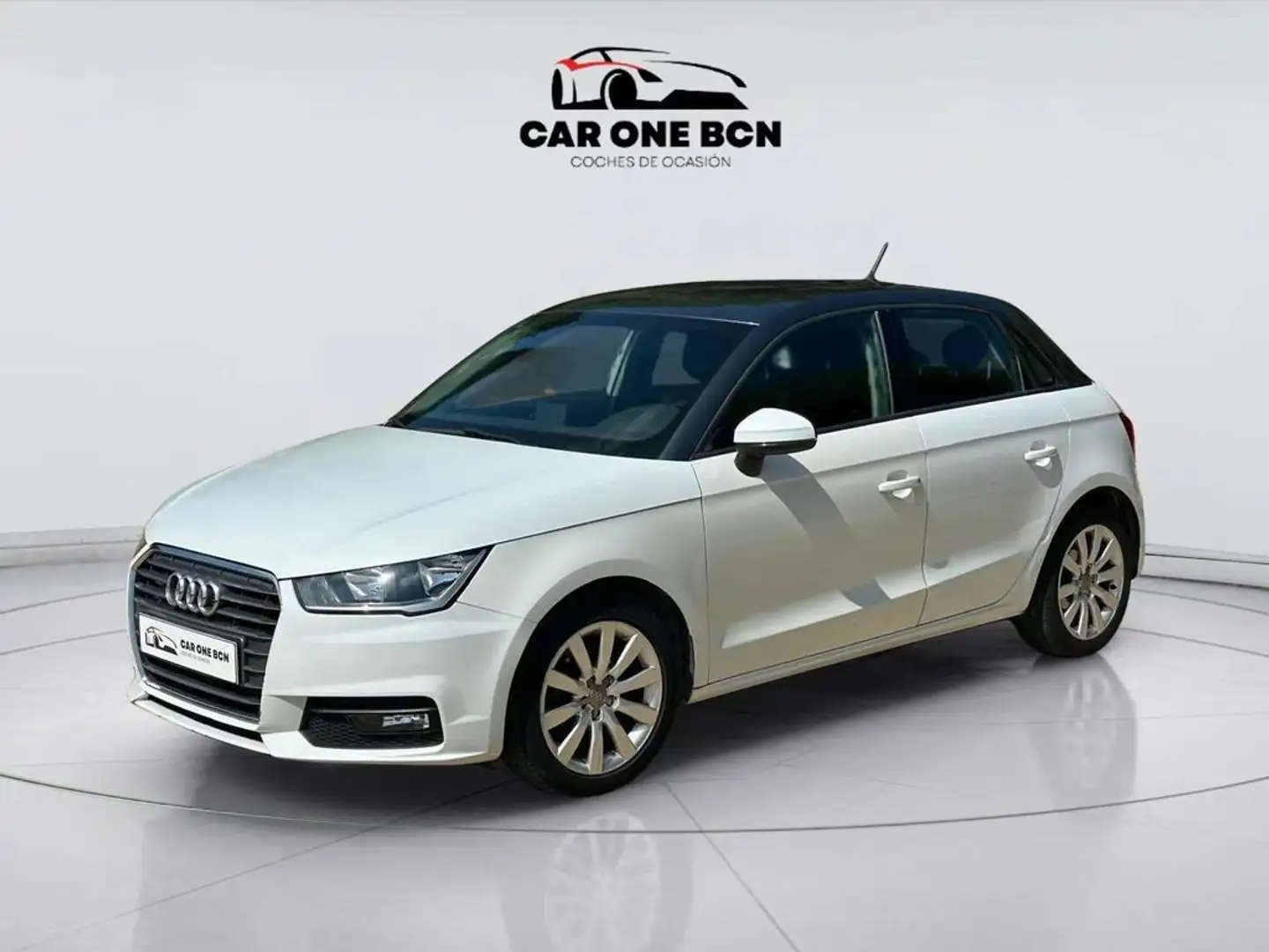Audi A1 Sportback 1.0 TFSI 95CV Attraction Weiß - 1