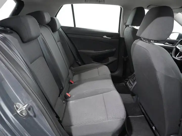 Volkswagen Golf 5 ptas. 1.0 TSI 2022, foto 6