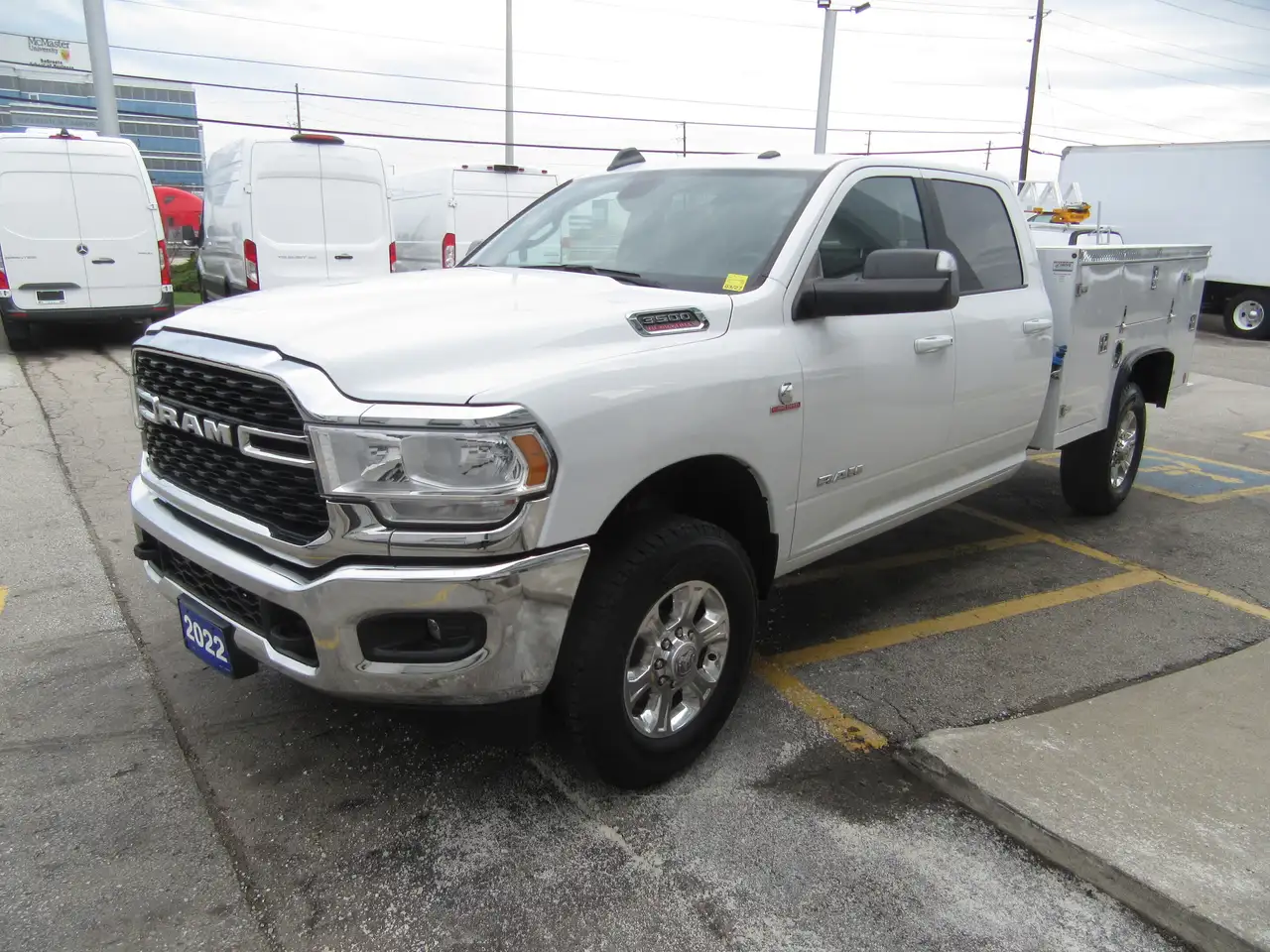 RAM 3500 снимка RAM 3500