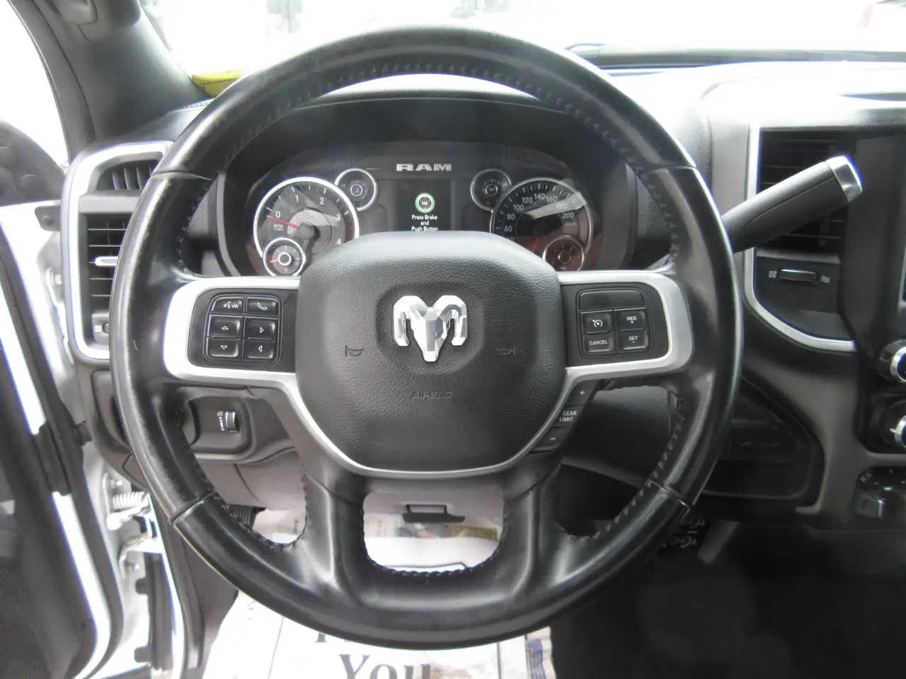 RAM 3500 снимка RAM 3500