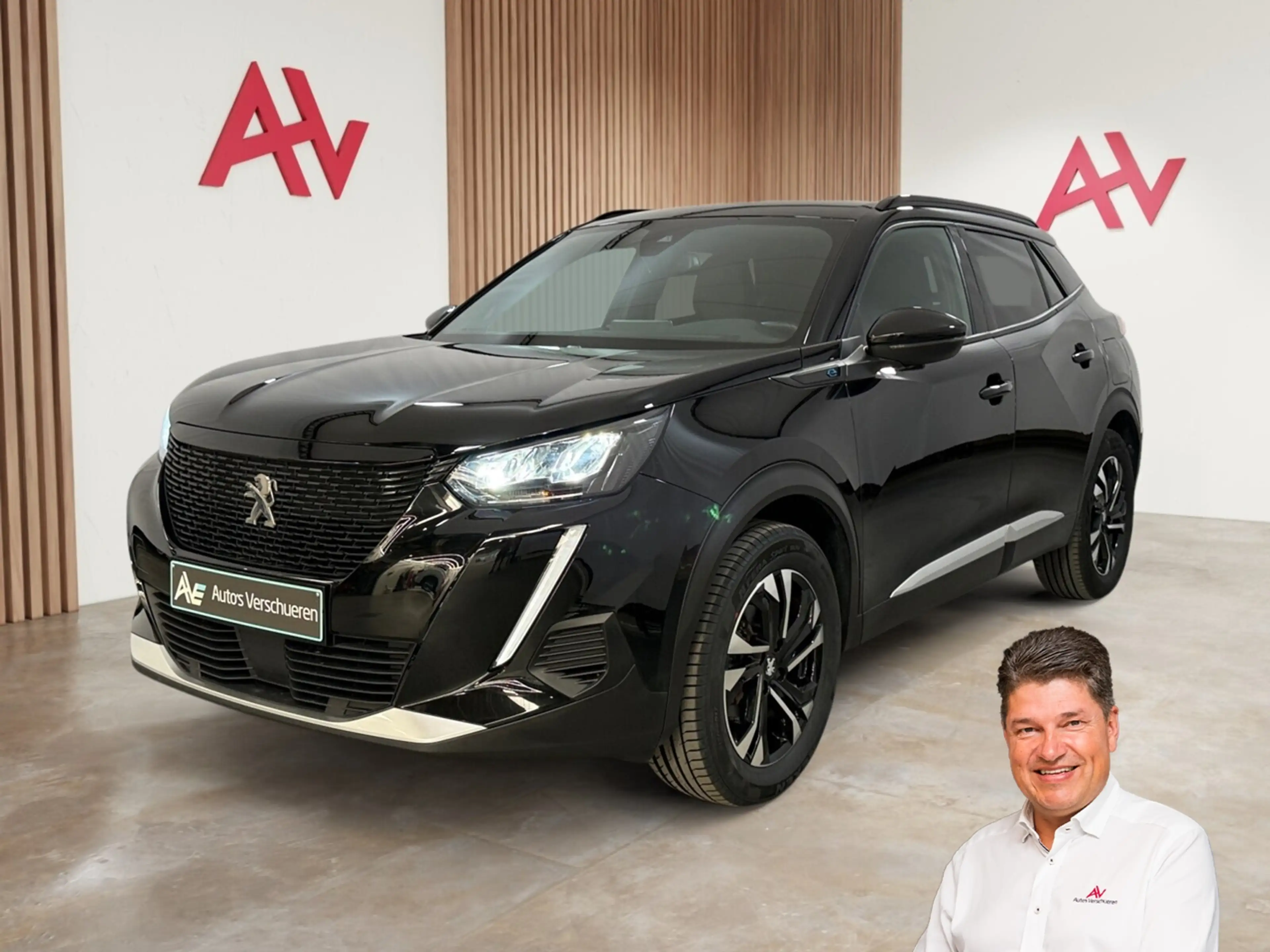 Peugeot e-2008 Allure 50 kWh ** Camera | Navi/Carplay | Cruise