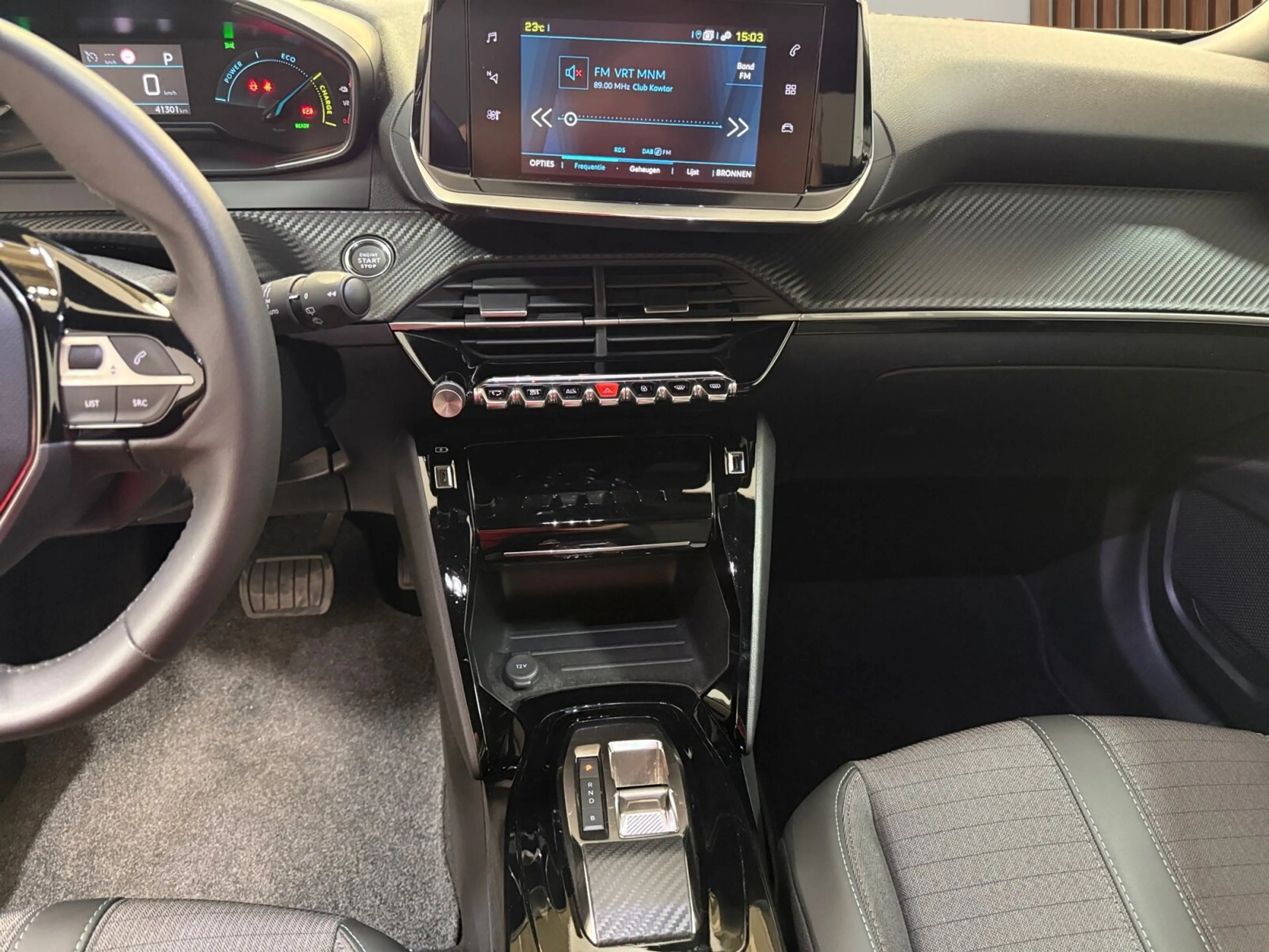 Peugeot e-2008 Allure 50 kWh ** Camera | Navi/Carplay | Cruise — photo 20