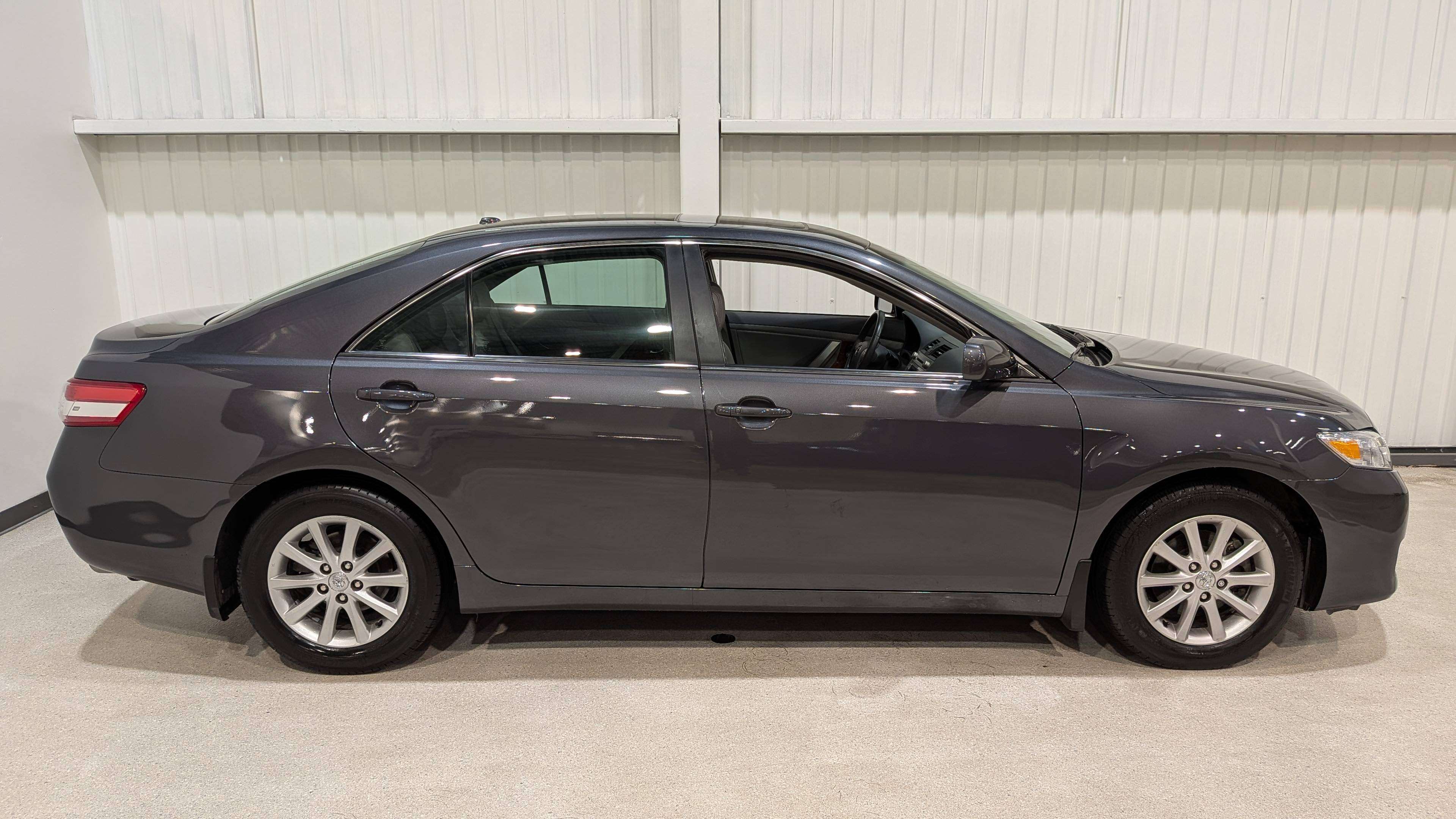 Toyota Camry 2011