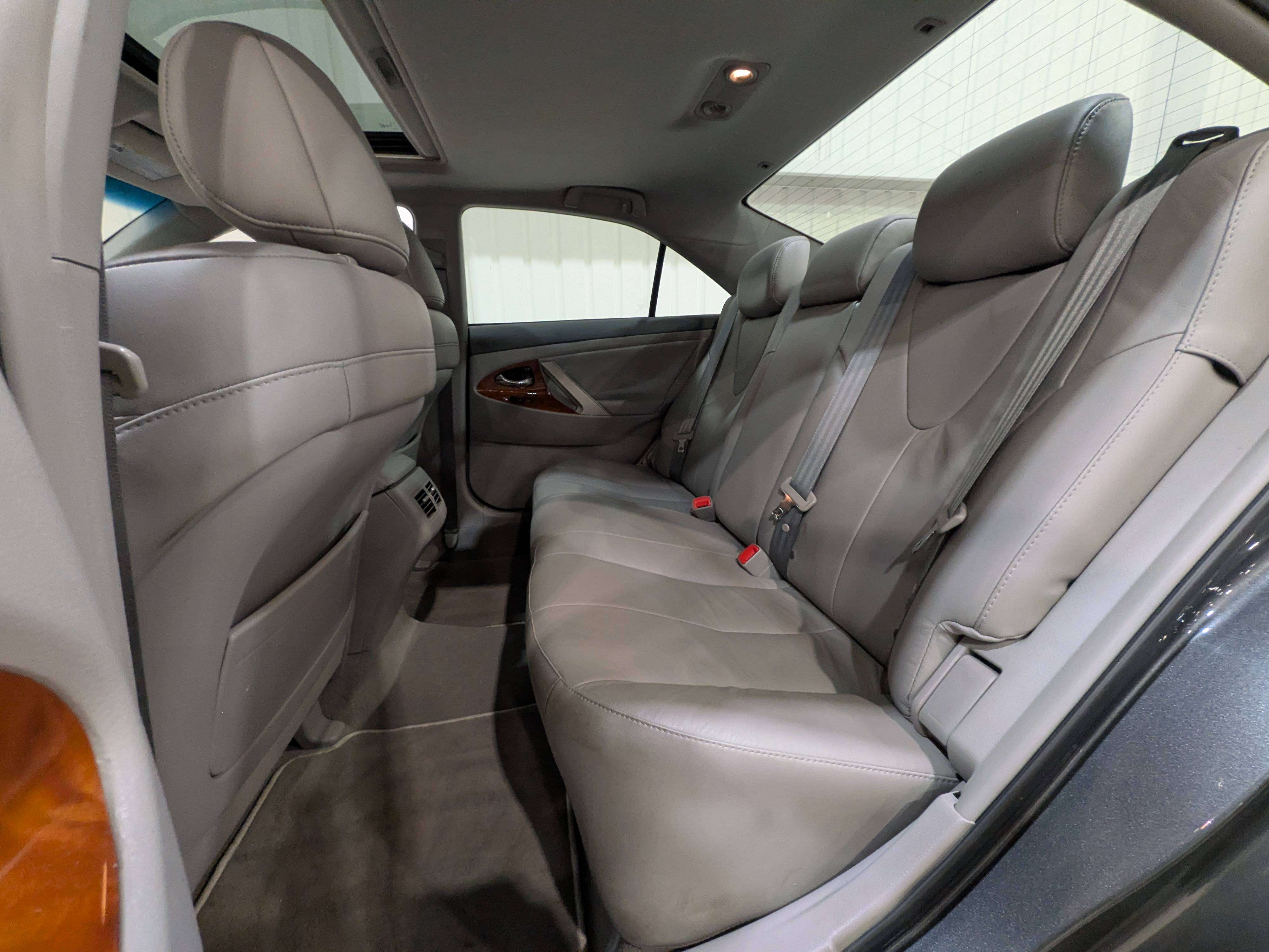 Toyota Camry 2011