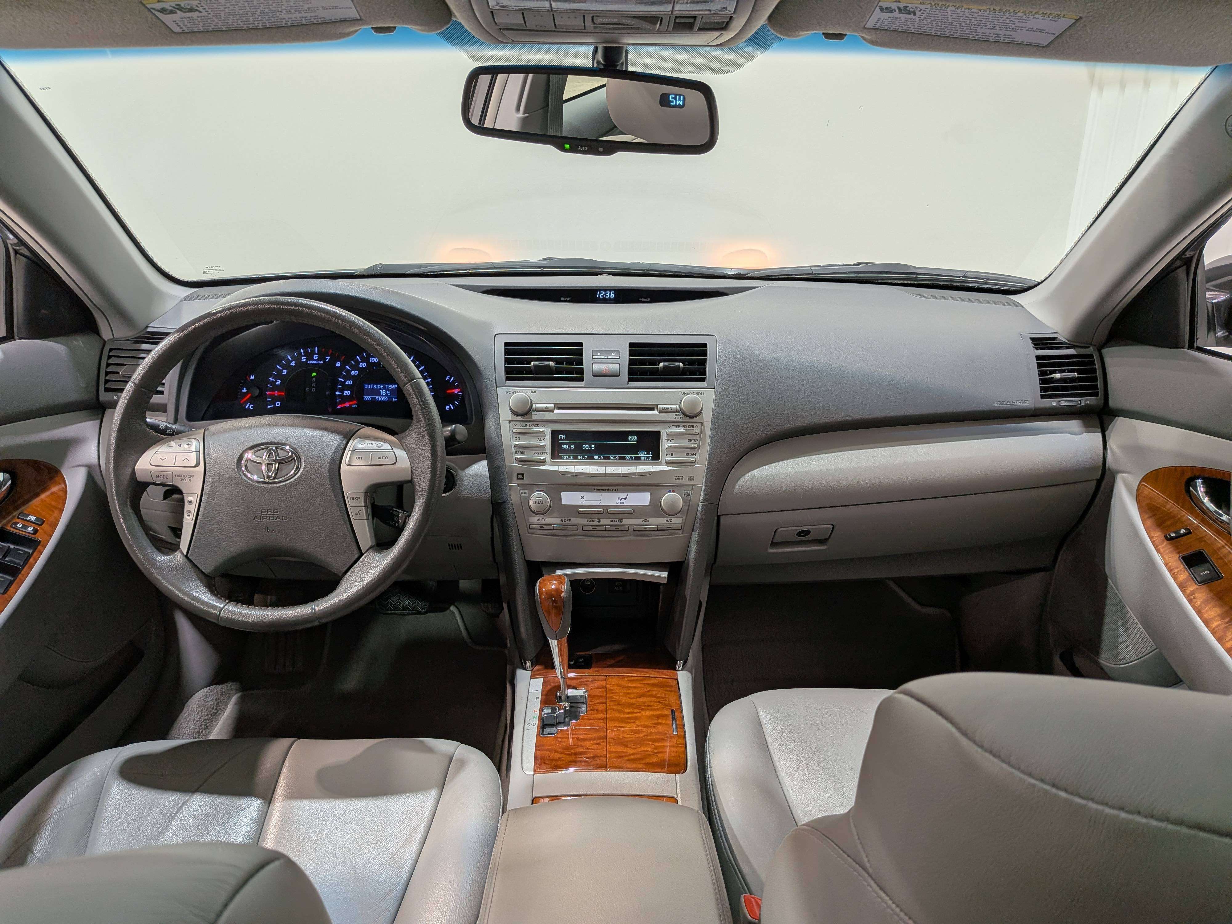 Toyota Camry 2011