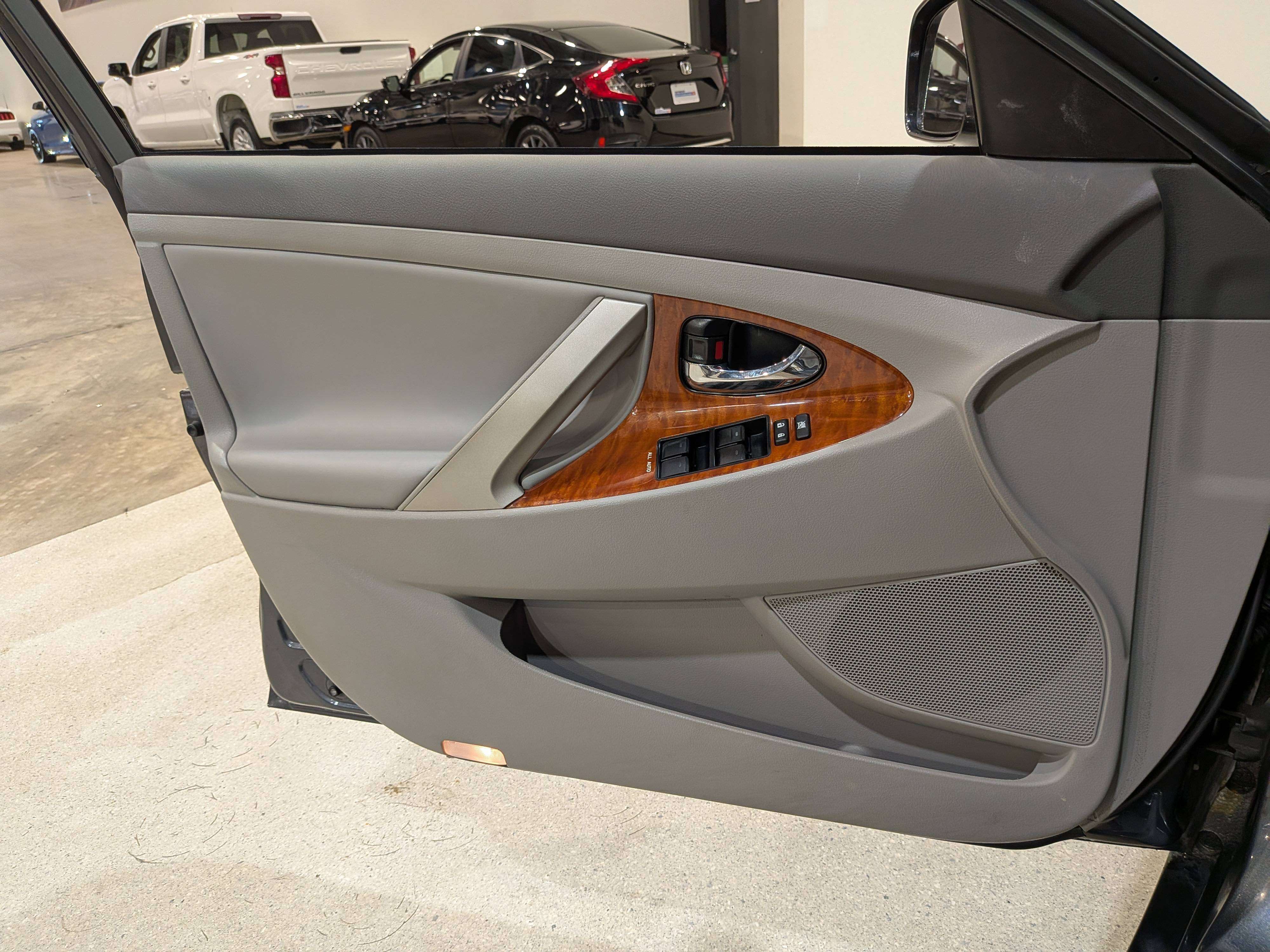 Toyota Camry 2011