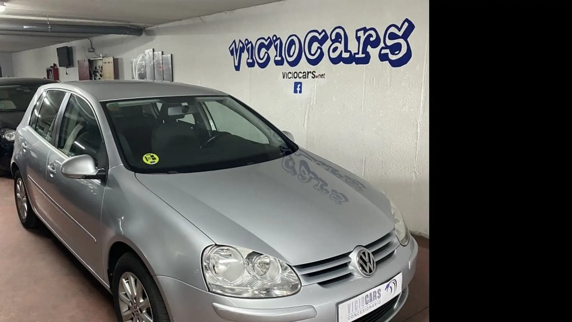 Volkswagen Golf 1.9TDI Highline 105 Argento - 1