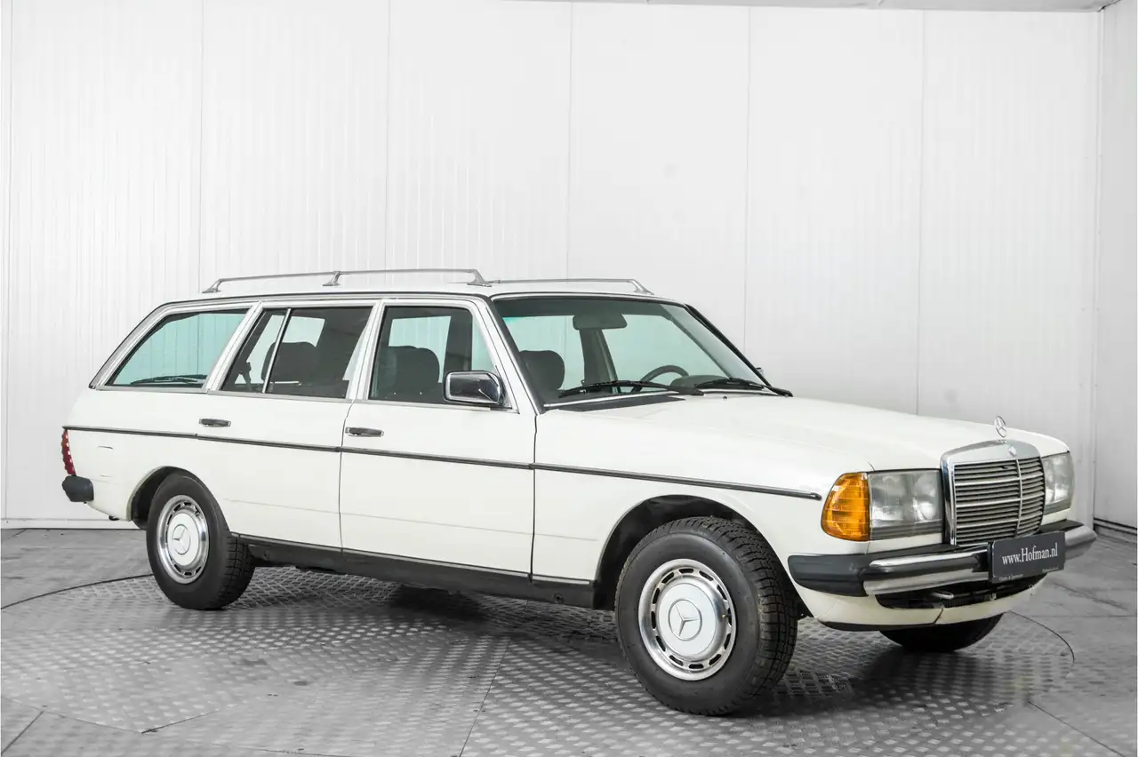 Mercedes-Benz 230TE W123 5 bak, foto 5