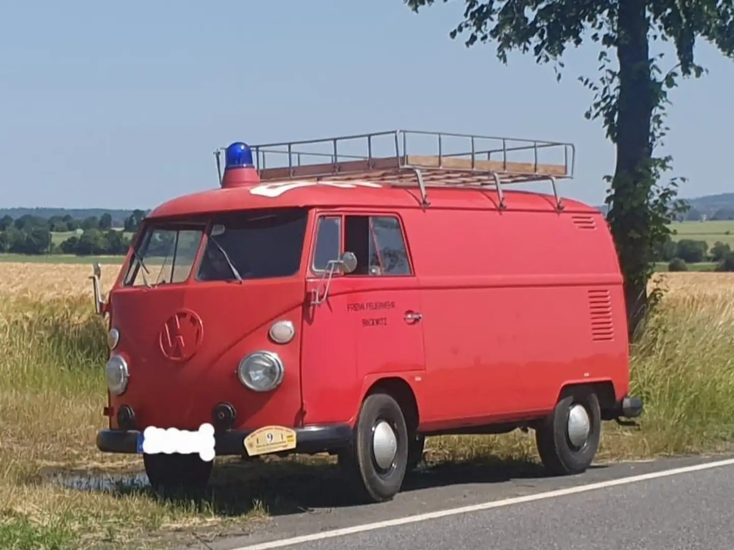 Volkswagen T1 Feuerwehr Bulli 1.Hand nur 11900KM original Czerwony - 1