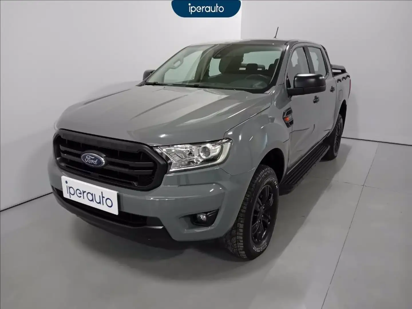 Ford Ranger 2.0 ecoblue xlt 170cv WOLFTRAK PACK Gris - 1