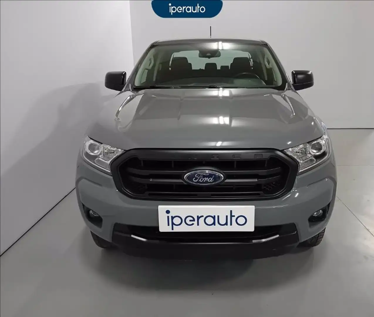 Ford Ranger 2.0 ecoblue xlt 170cv WOLFTRAK PACK Gris - 2
