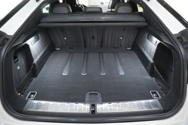 BMW X6 xDrive30d Ansicht 3