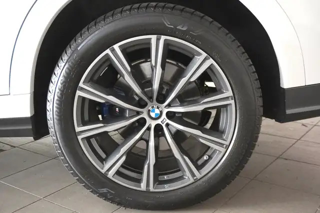 BMW X6 xDrive30d Ansicht 4