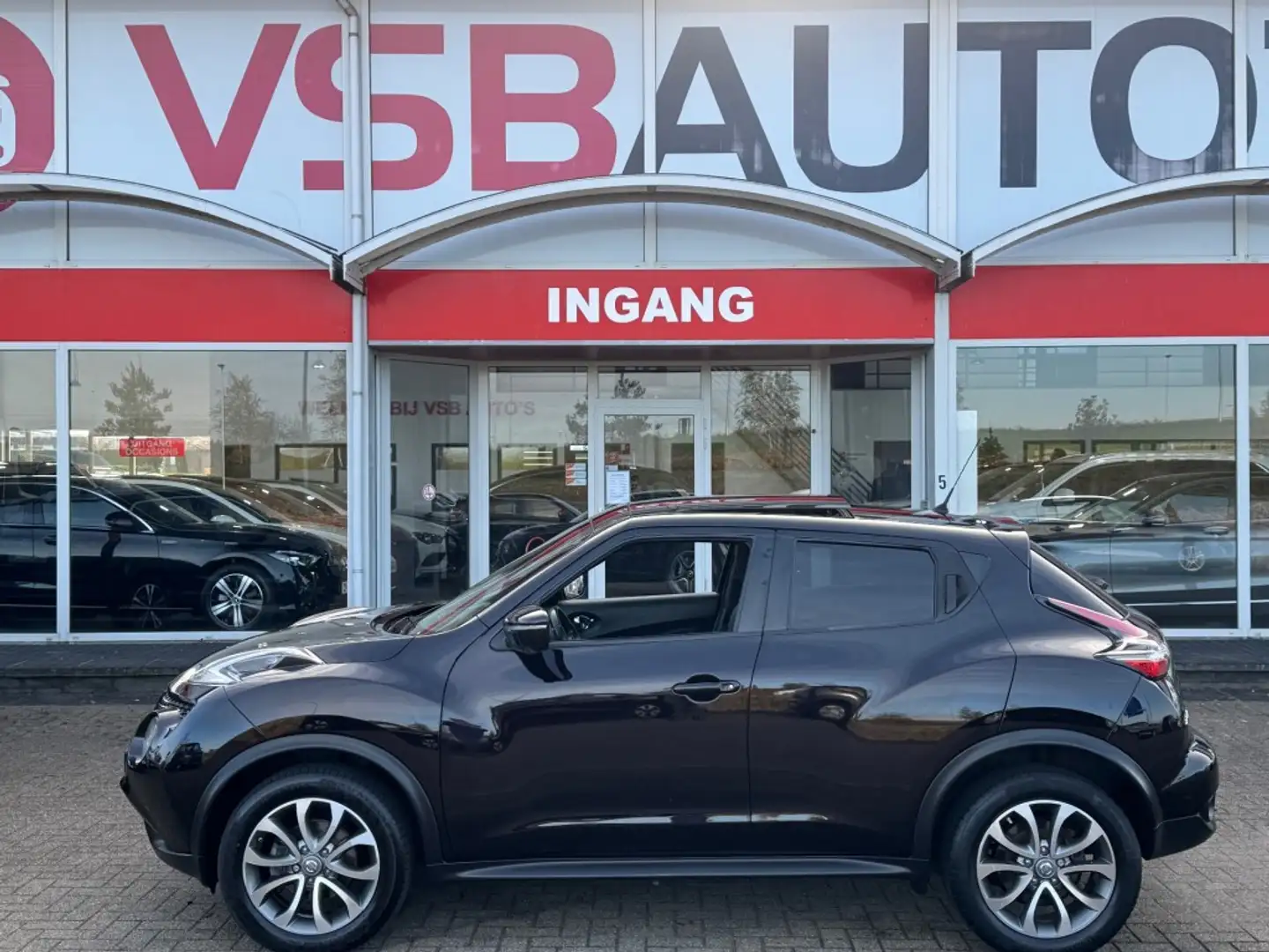 Nissan Juke 1.2 DIG-T S/S CONNECT EDITIION. PANO CRUISE NAVI L Noir - 2