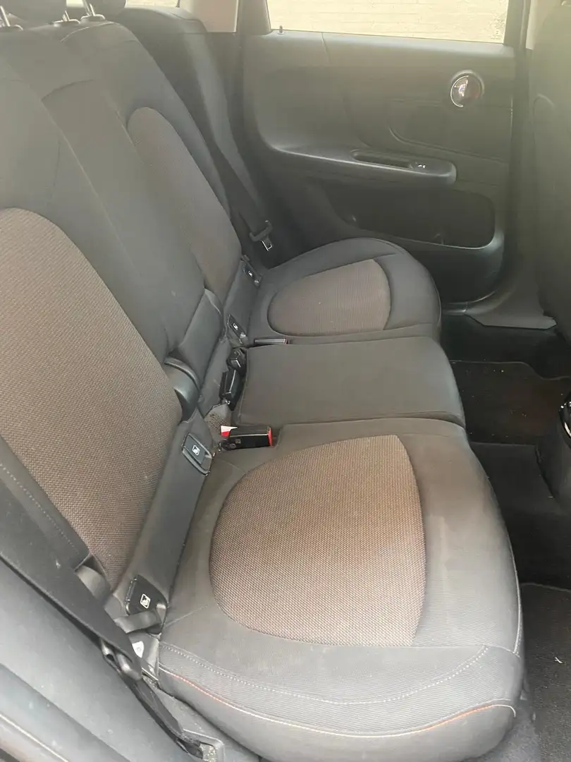 MINI Countryman C - 2