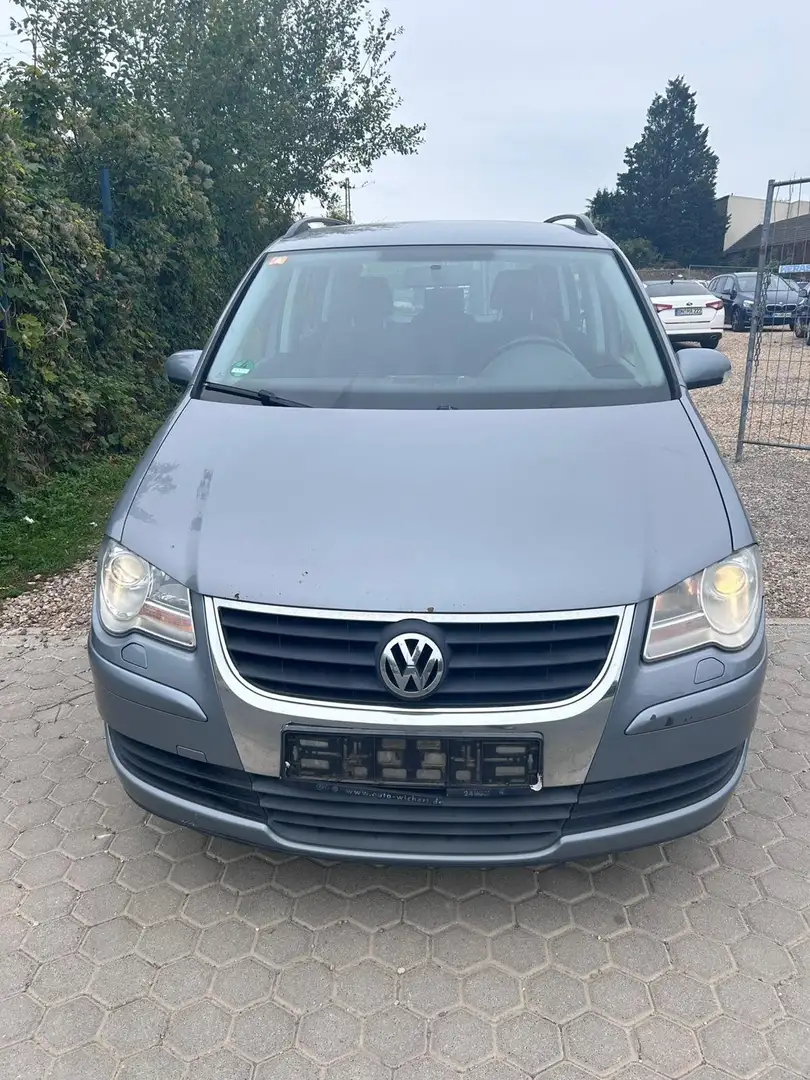 Volkswagen Touran 7 sitzer Grün - 2