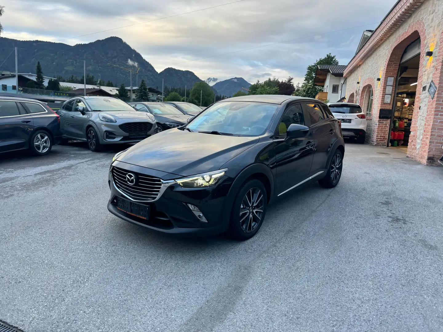 Mazda CX-3 CD105 Revolution Schwarz - 2