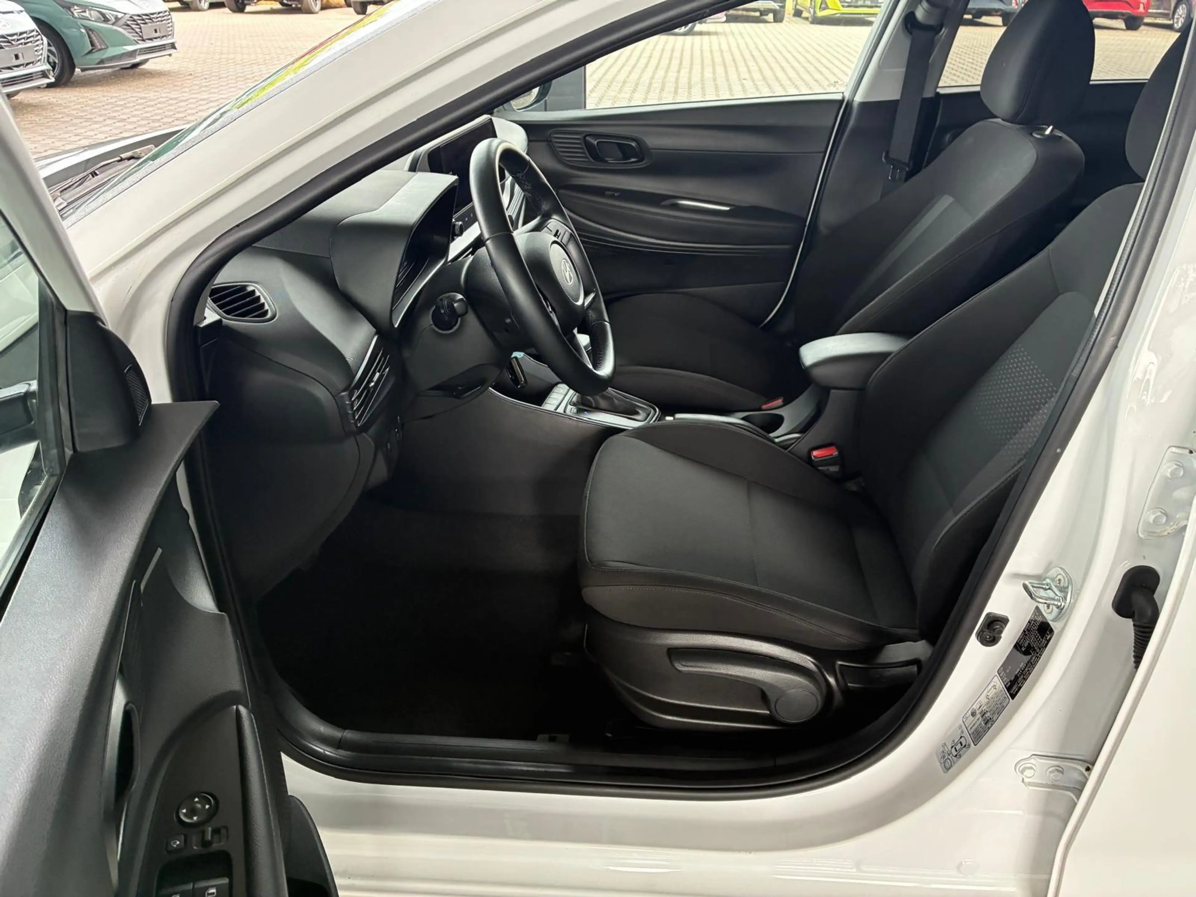 Hyundai i20 Comfort 1.0 T-GDI Automatik / LED / Tempomat / Nav — photo 5