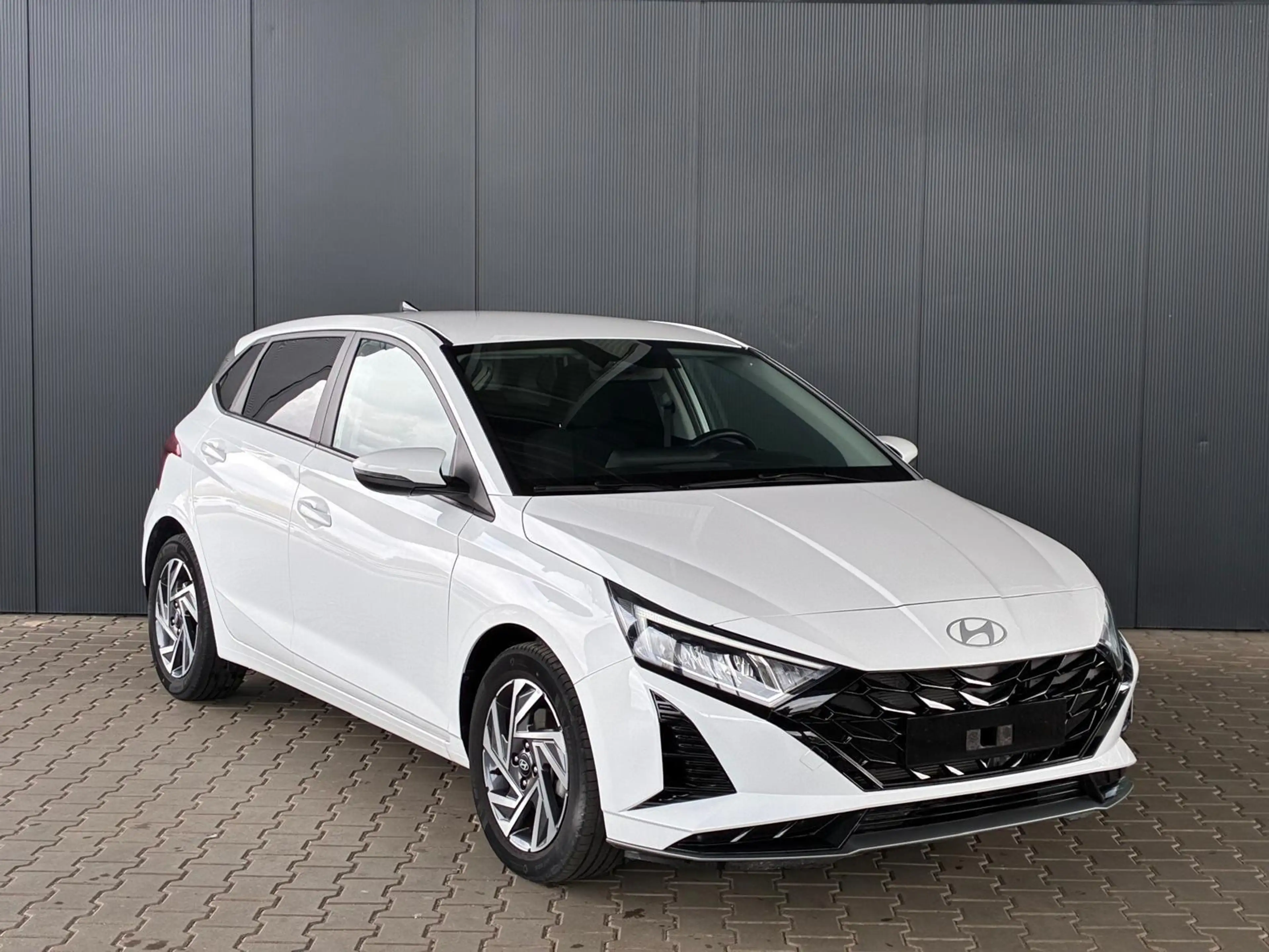 Hyundai i20 Comfort 1.0 T-GDI Automatik / LED / Tempomat / Nav — photo 4