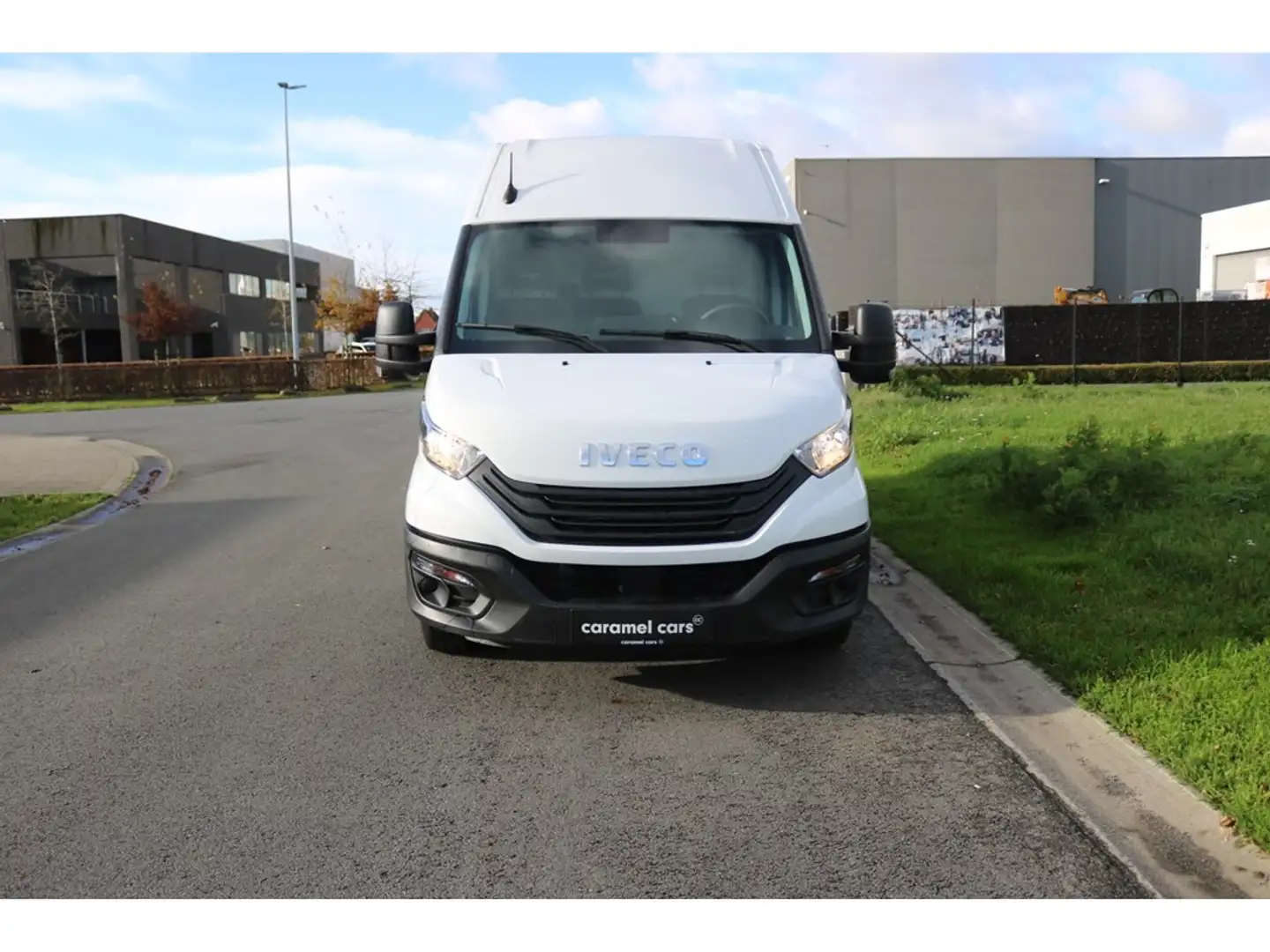 Iveco Daily 2.3D L3H2 *CRUISE CONTROL*RADIO*AIRCO* Wit - 2