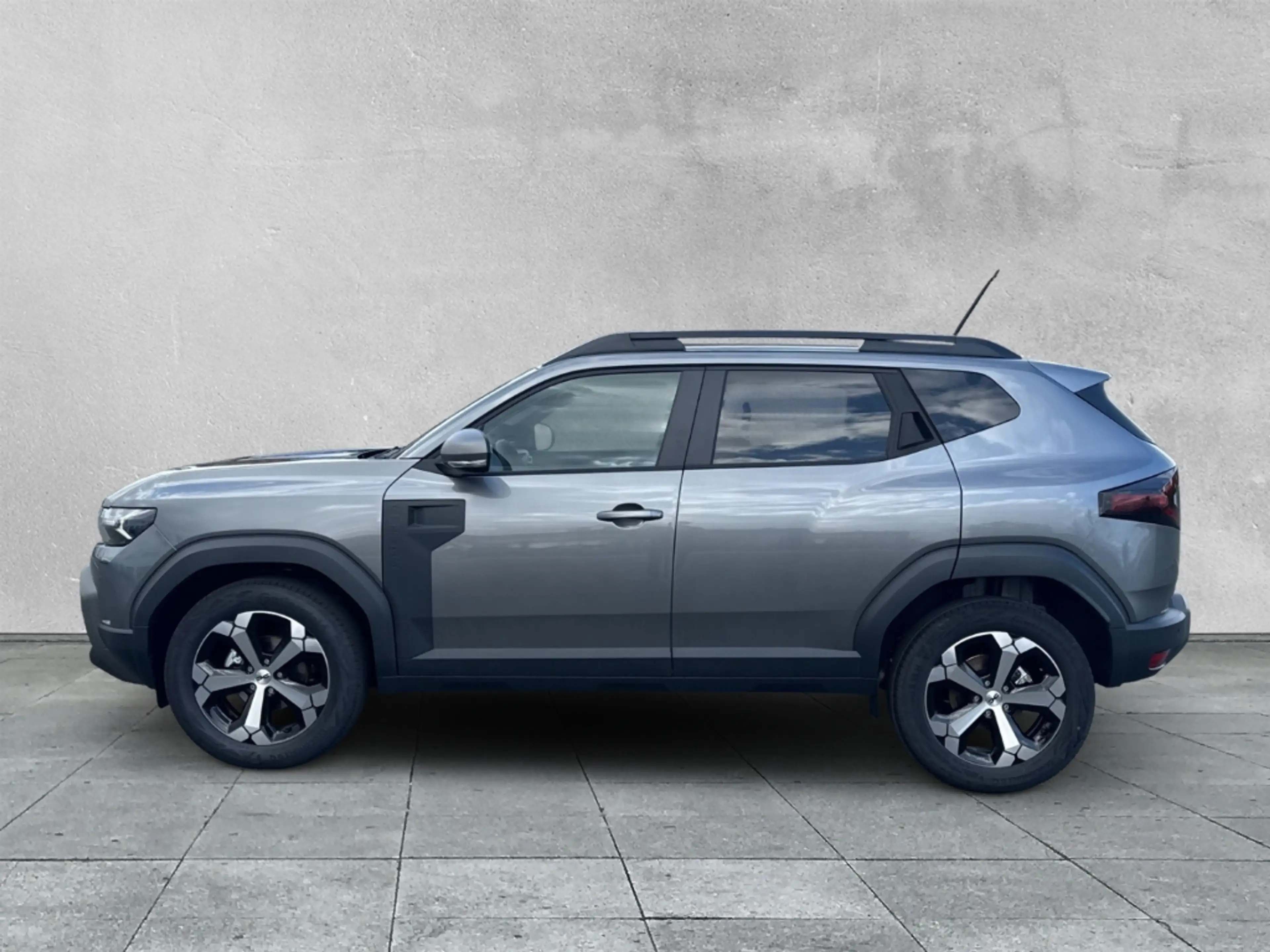 Dacia Duster JOURNEY MILD HYBRID 140 Journey SHZ+NAV+PDC+KLIMA — photo 2