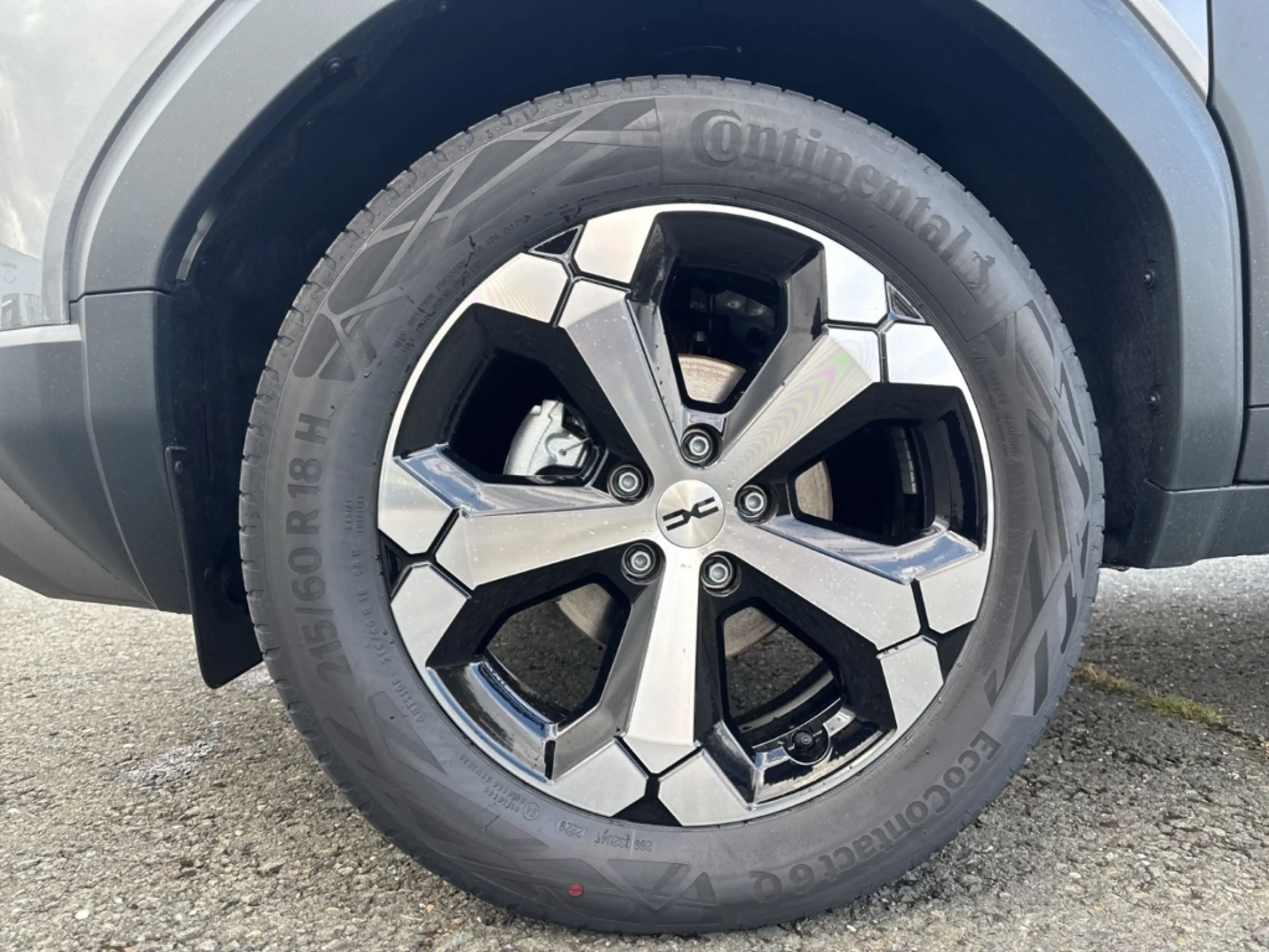 Dacia Duster JOURNEY MILD HYBRID 140 Journey SHZ+NAV+PDC+KLIMA — photo 13