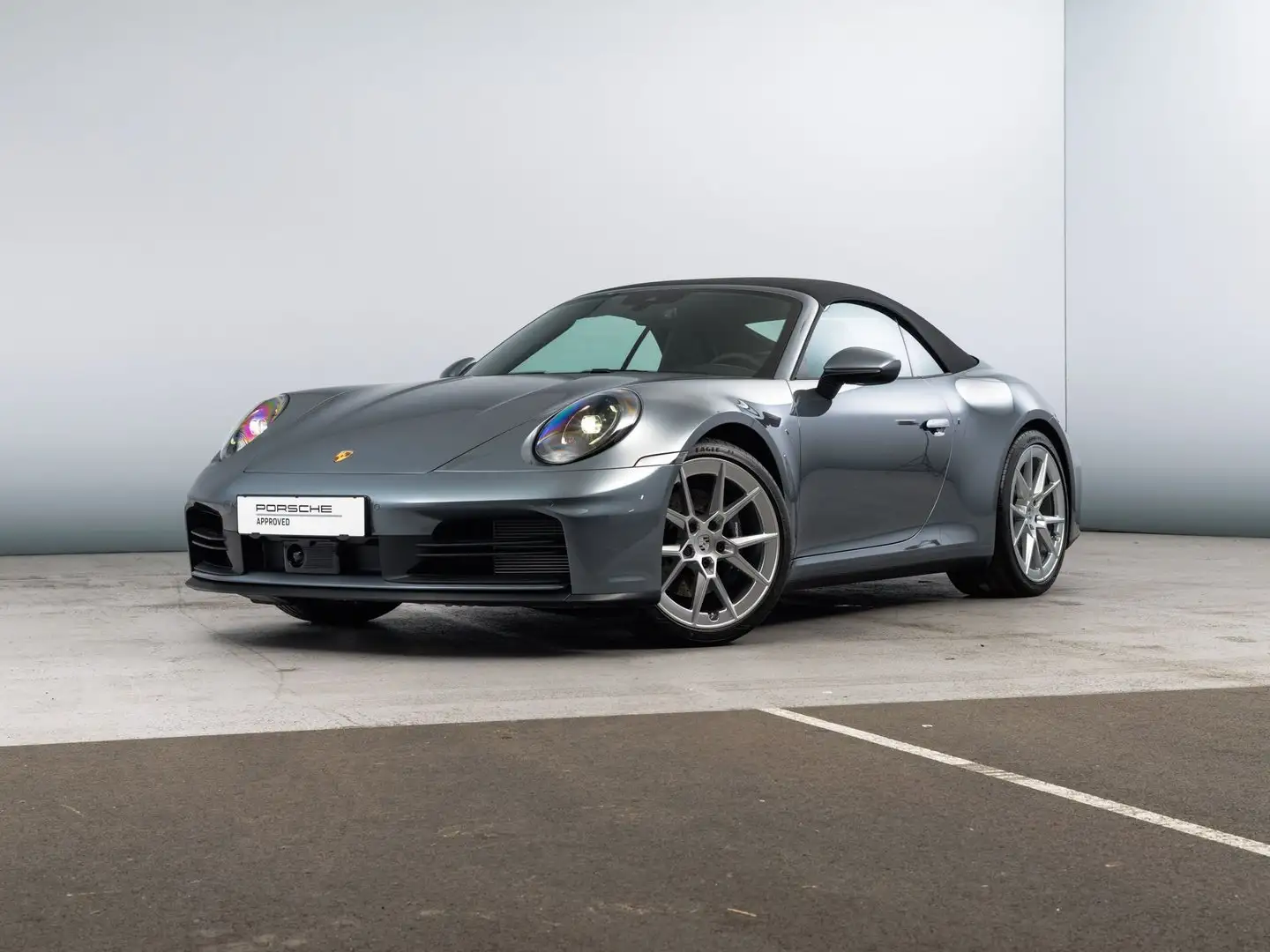 Porsche 911 Carrera Cabriolet Grau - 1