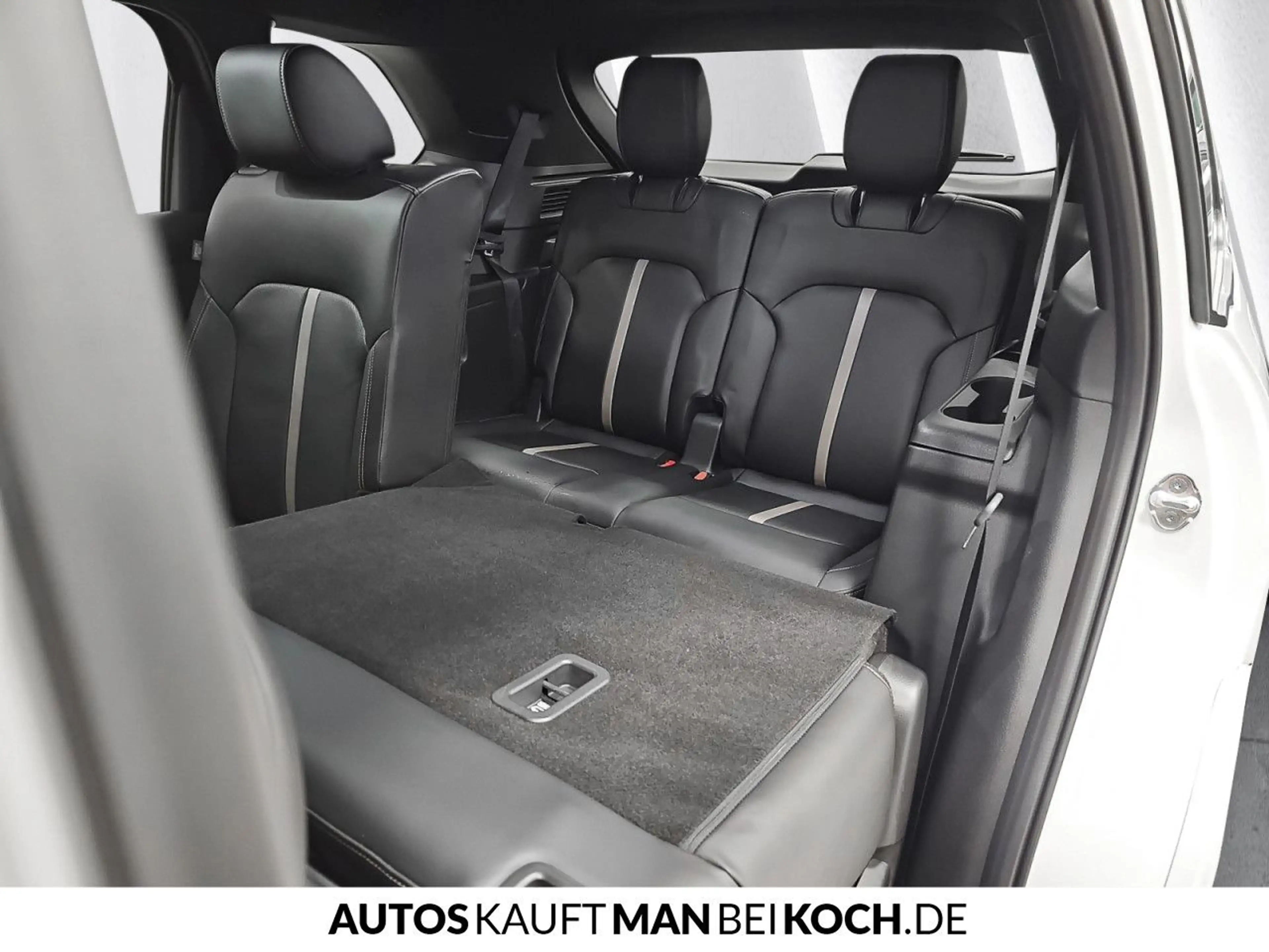 Mazda CX-80 2.5L e-SKY PHEV327ps 8AT AWD Homura Plus LED — photo 9