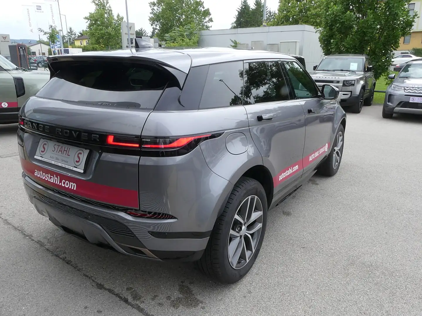 Land Rover Range Rover Evoque D165 Dynamic SE | Auto Stahl Wien 23 Grau - 2