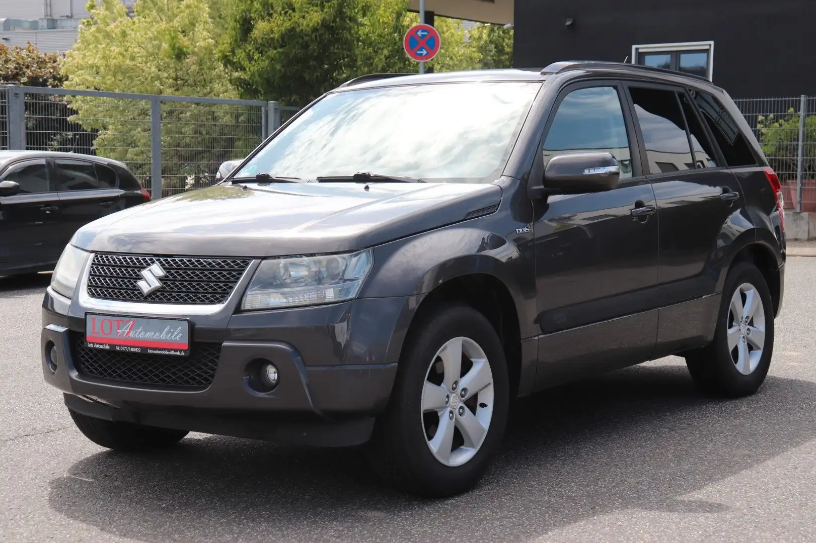 Suzuki Grand Vitara 1.9 D 4WD Gris - 1