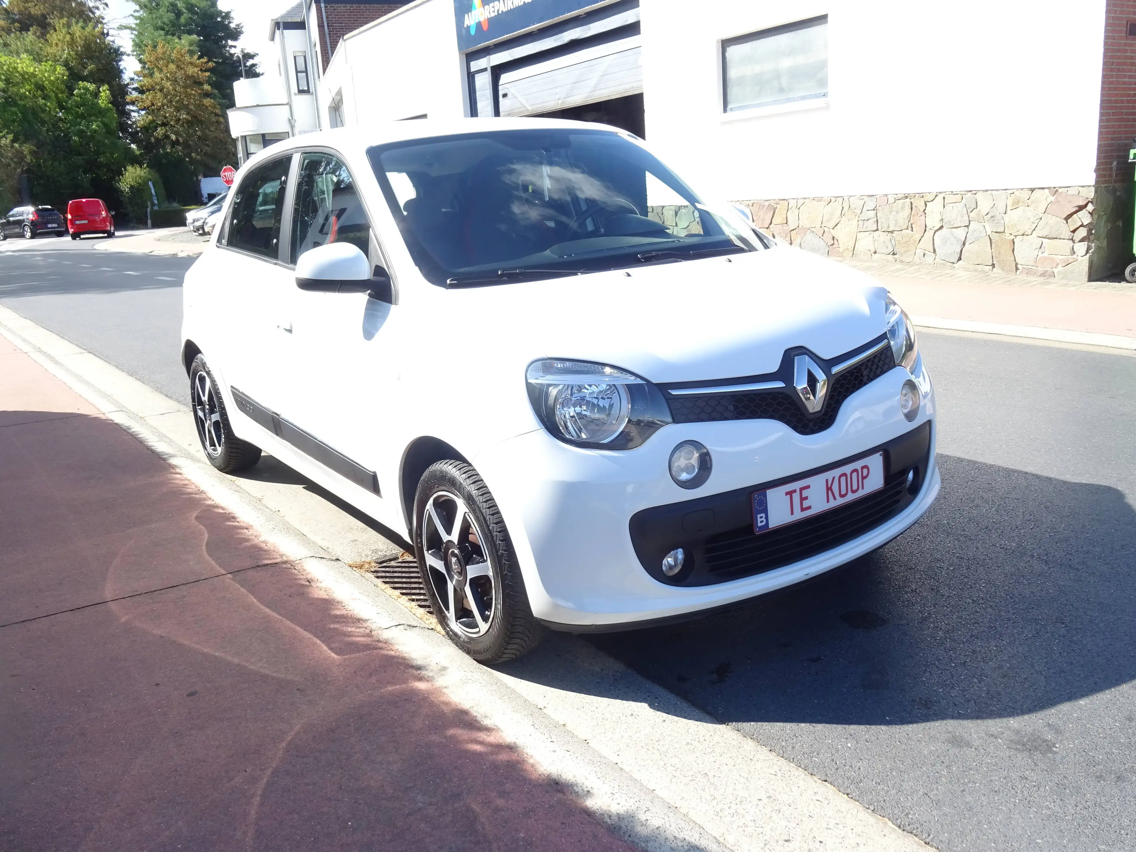 Renault Twingo Twingo 1.0i SCe Intens S — photo 3