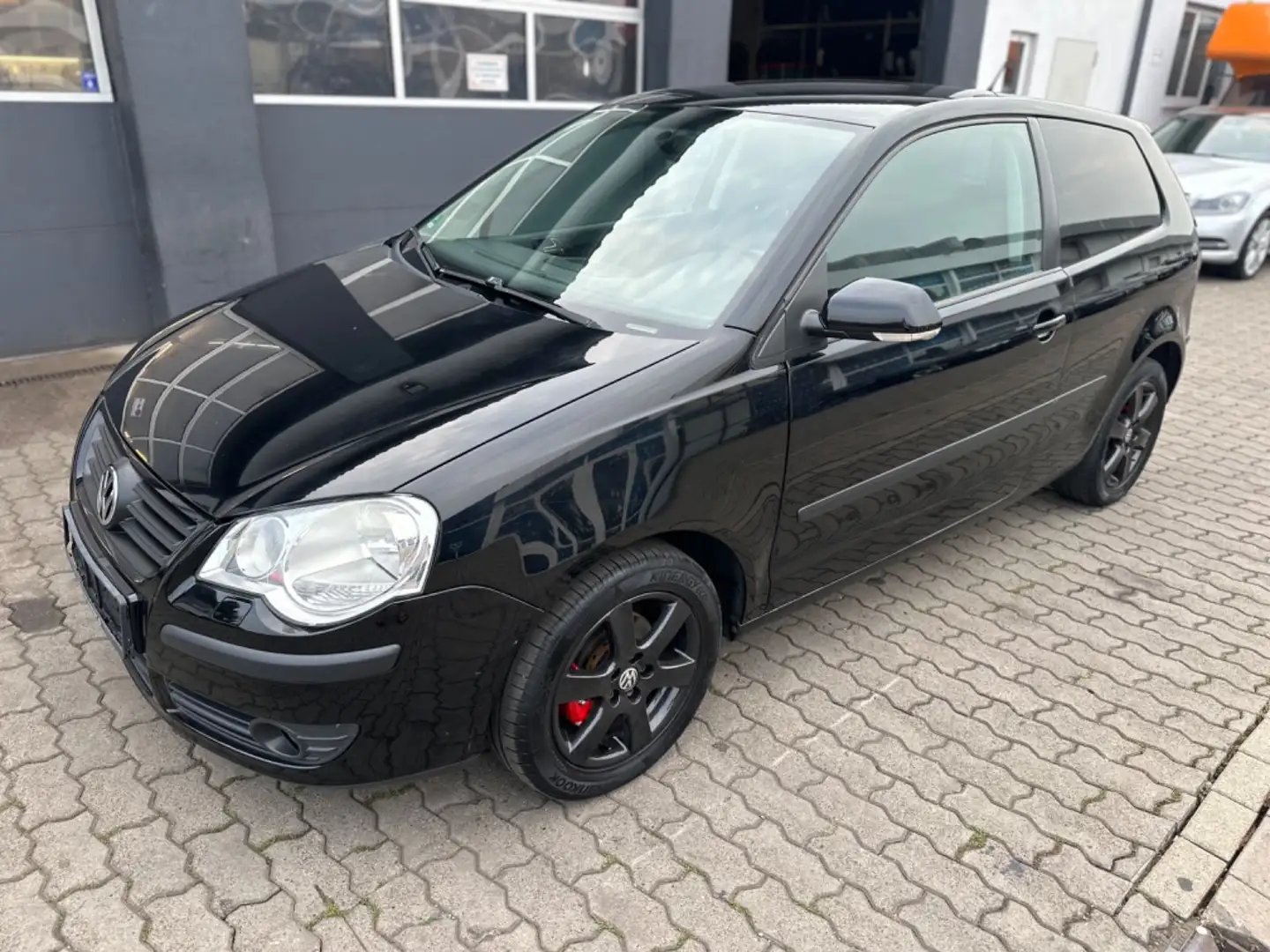 Volkswagen Polo IV Tour TDI 2.HAND Schwarz - 1