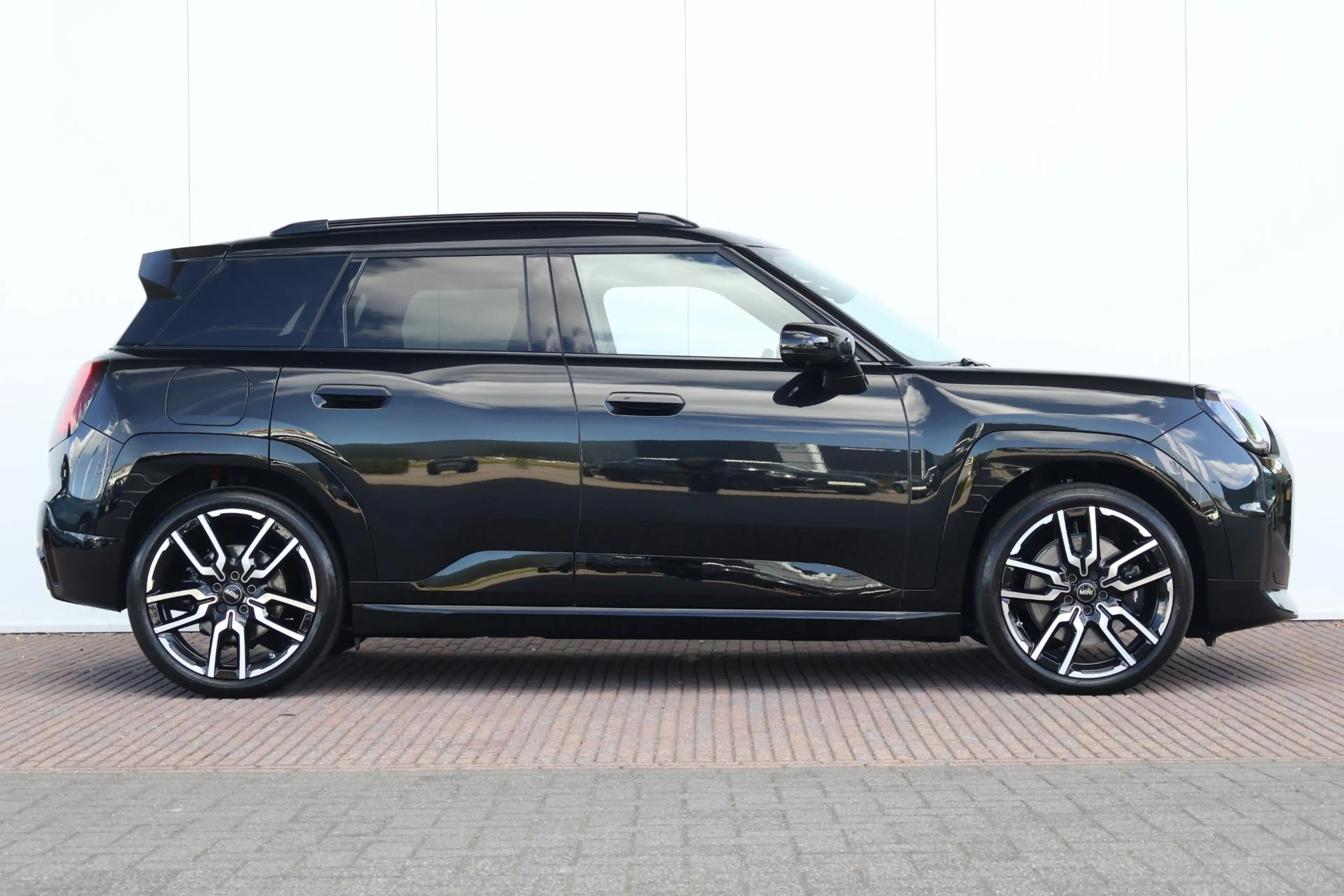 MINI Aceman E John Cooper Works L 42.5 kWh | Pano-dak | Head-u — photo 5