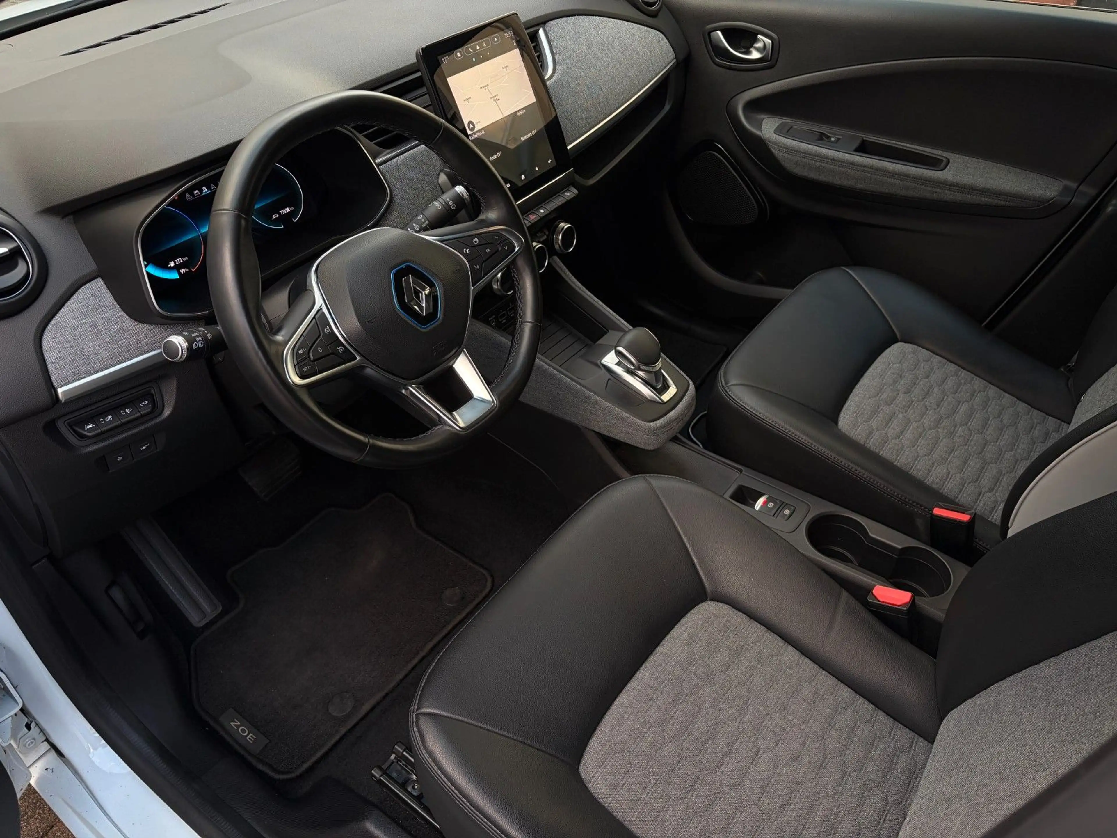 Renault ZOE ZE50 R135 Intens*CCS*Kaufbatterie*gr.Display — photo 11