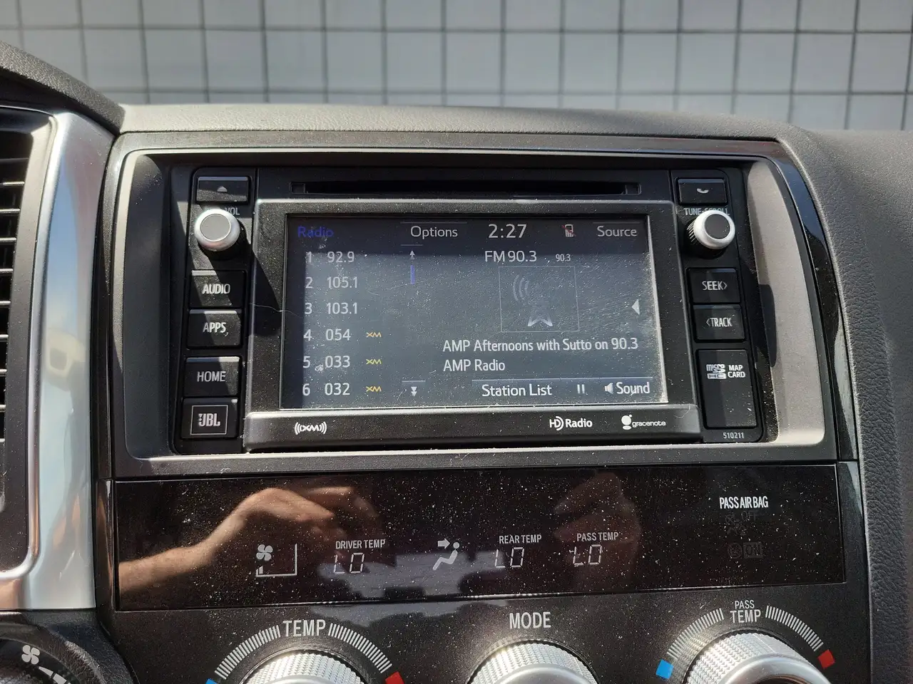 Toyota Sequoia снимка Toyota Sequoia