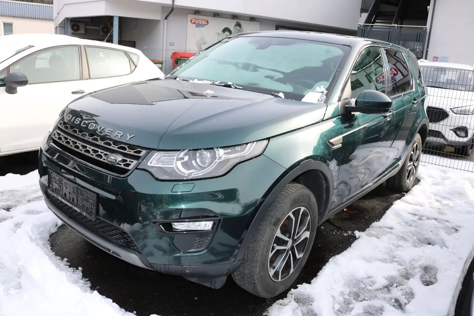 Land Rover Discovery Sport 2,0 TD4 4WD SE Aut. Grün - 1