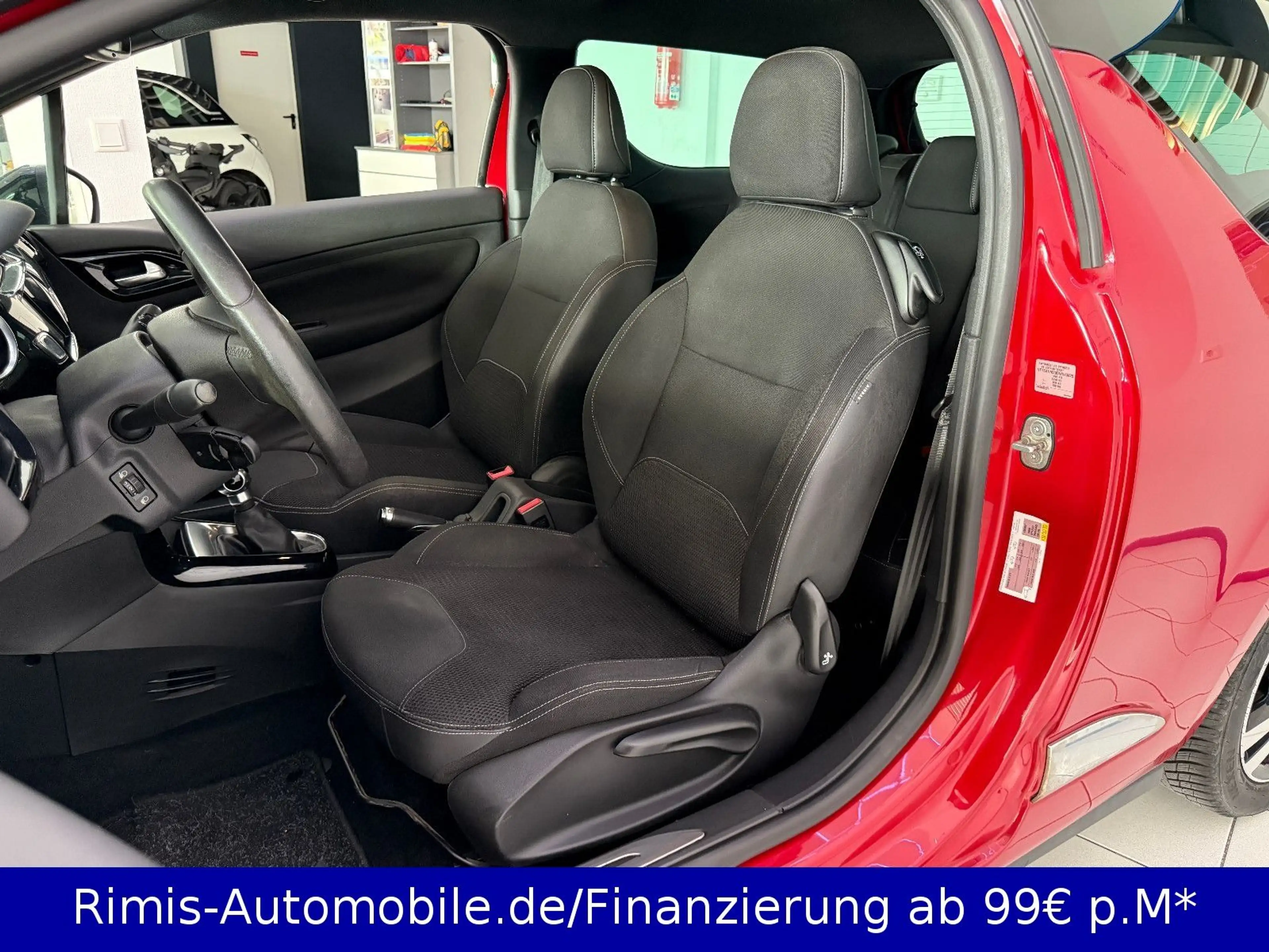 Citroen DS3 SoChic Navi Klimaautomatik Bluetooth PDC — photo 11