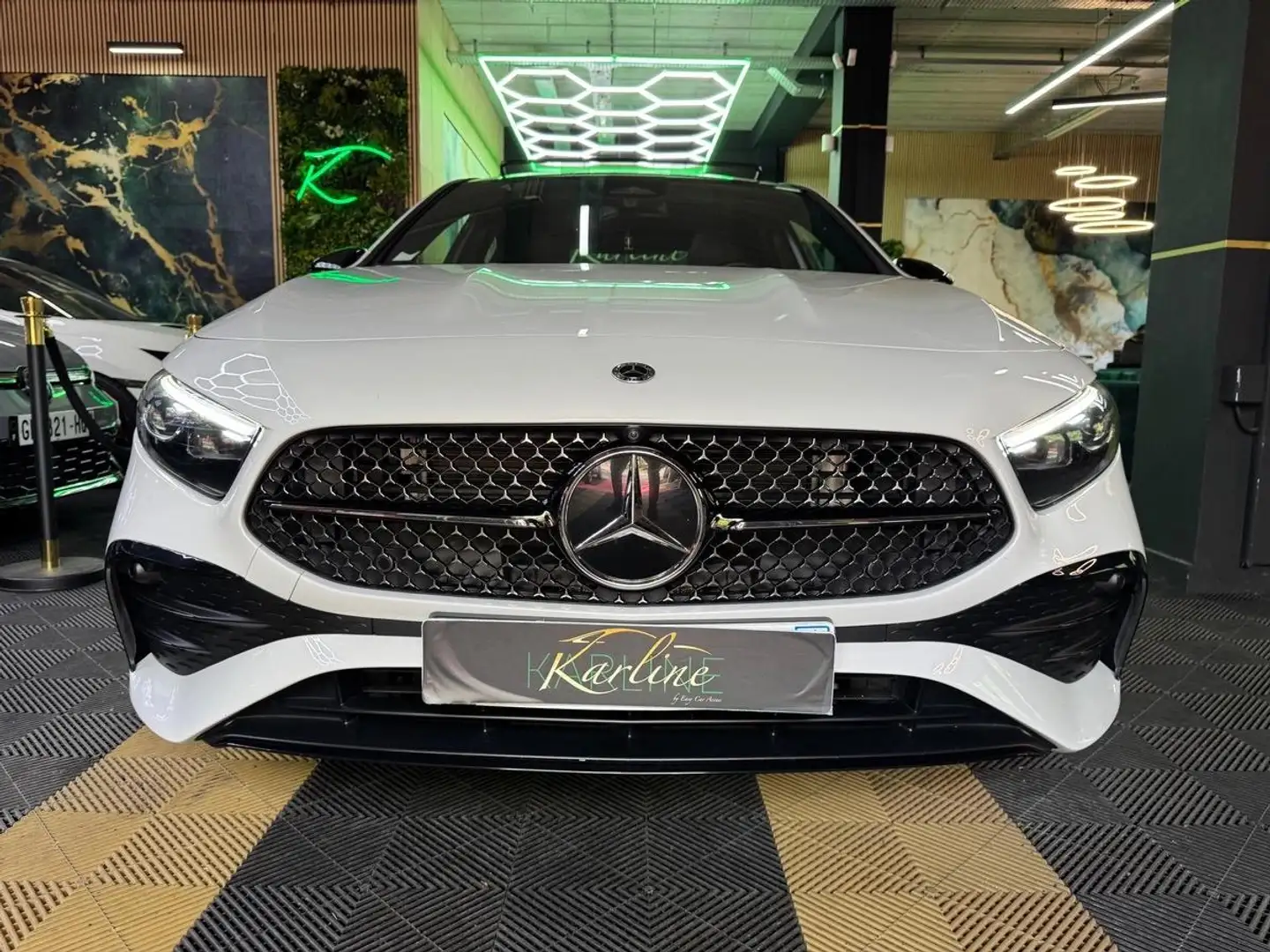 Mercedes-Benz A 200 200 1.3 7G-DCT 163 cv AMG LINE I CAMERA 360° - VIRTUAL COCKPÎT Noir - 2