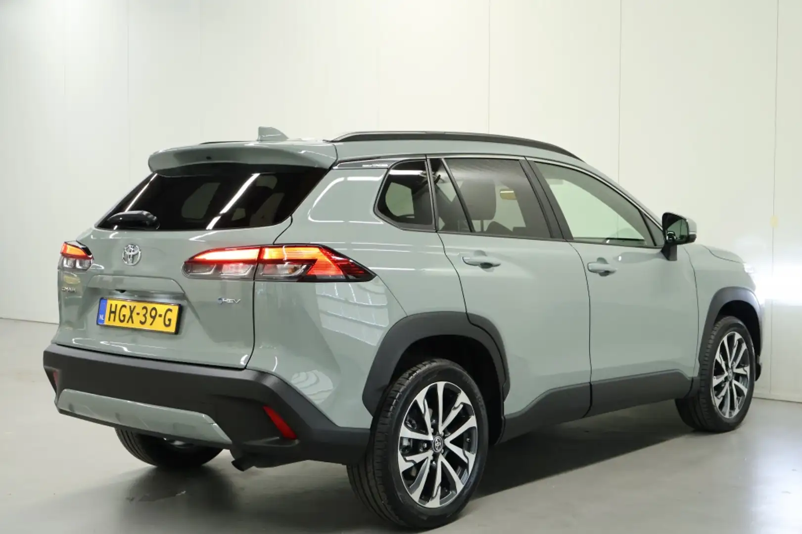 Toyota Corolla Cross Hybrid 140 Style Groen - 2