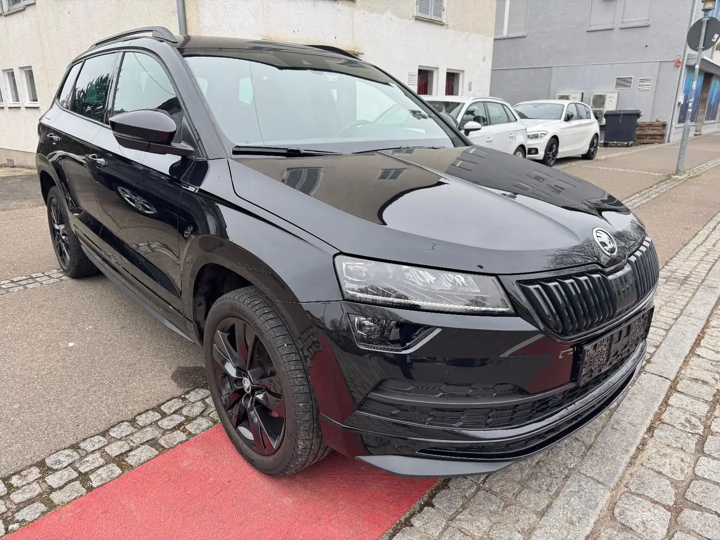 Skoda Karoq Sportline/1.Hand/ACC/LED Schwarz - 2
