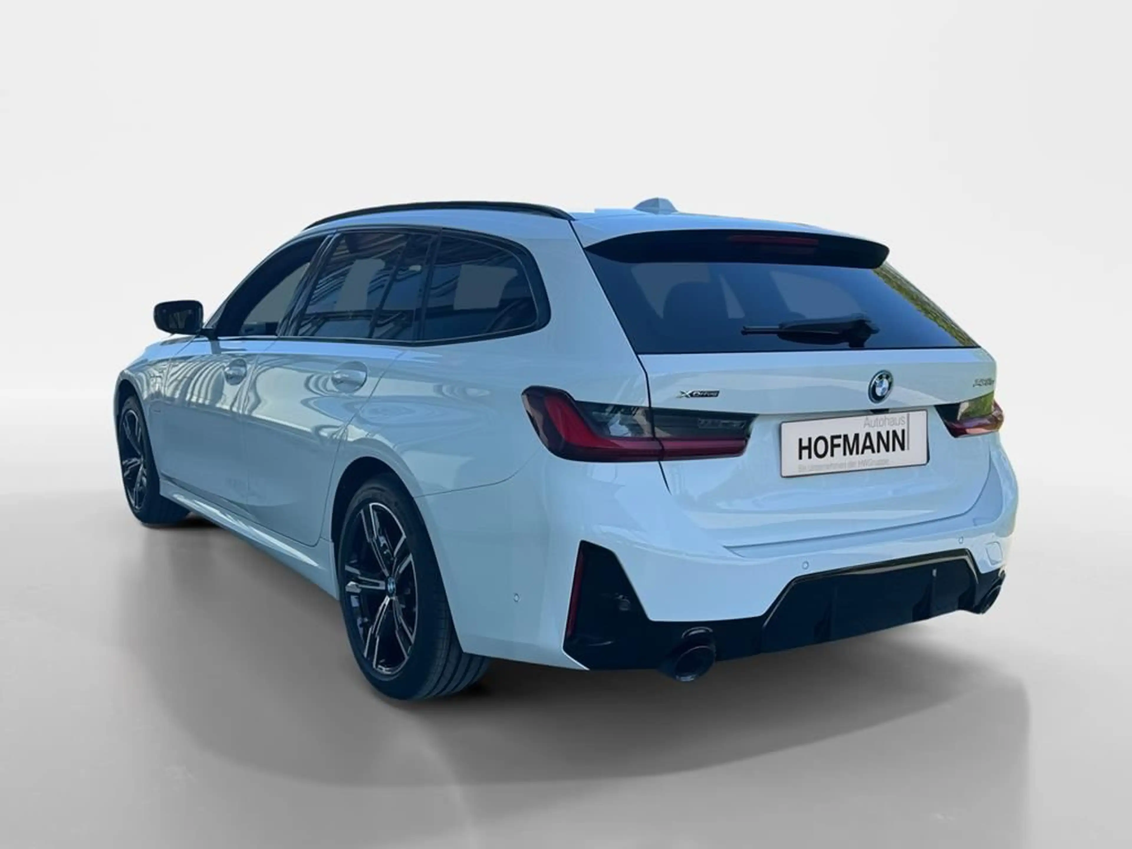 BMW 330 M Sport Pro — photo 7