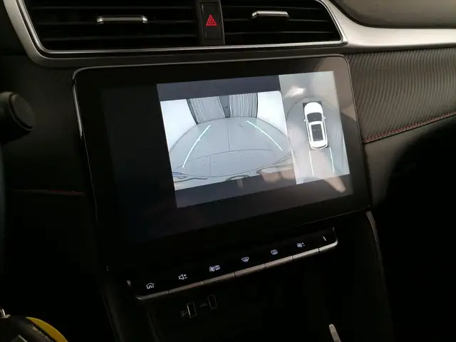 MG ZS view 18