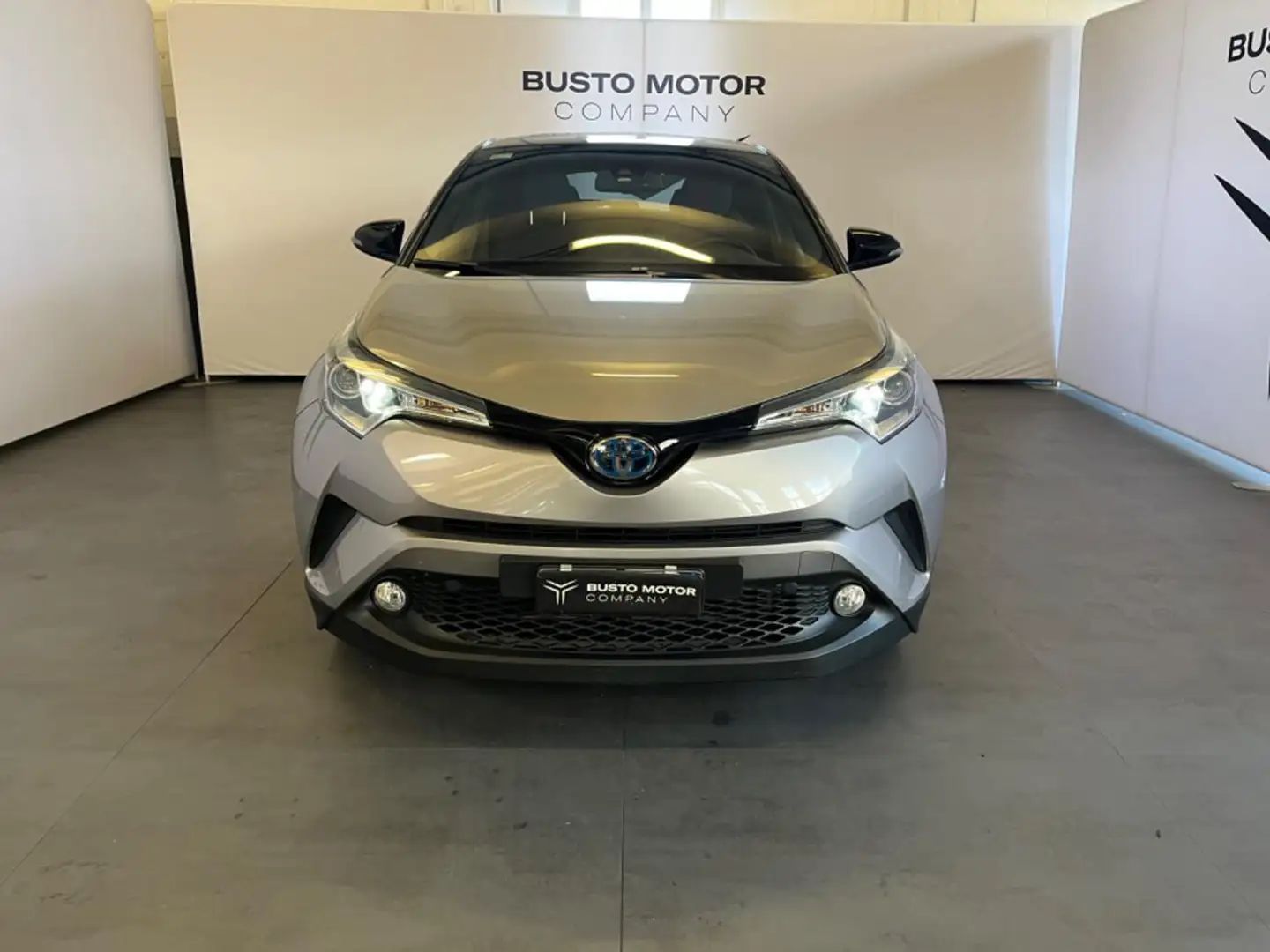 Toyota C-HR 1.8 Hybrid 122 CV Auto Style Argento - 2