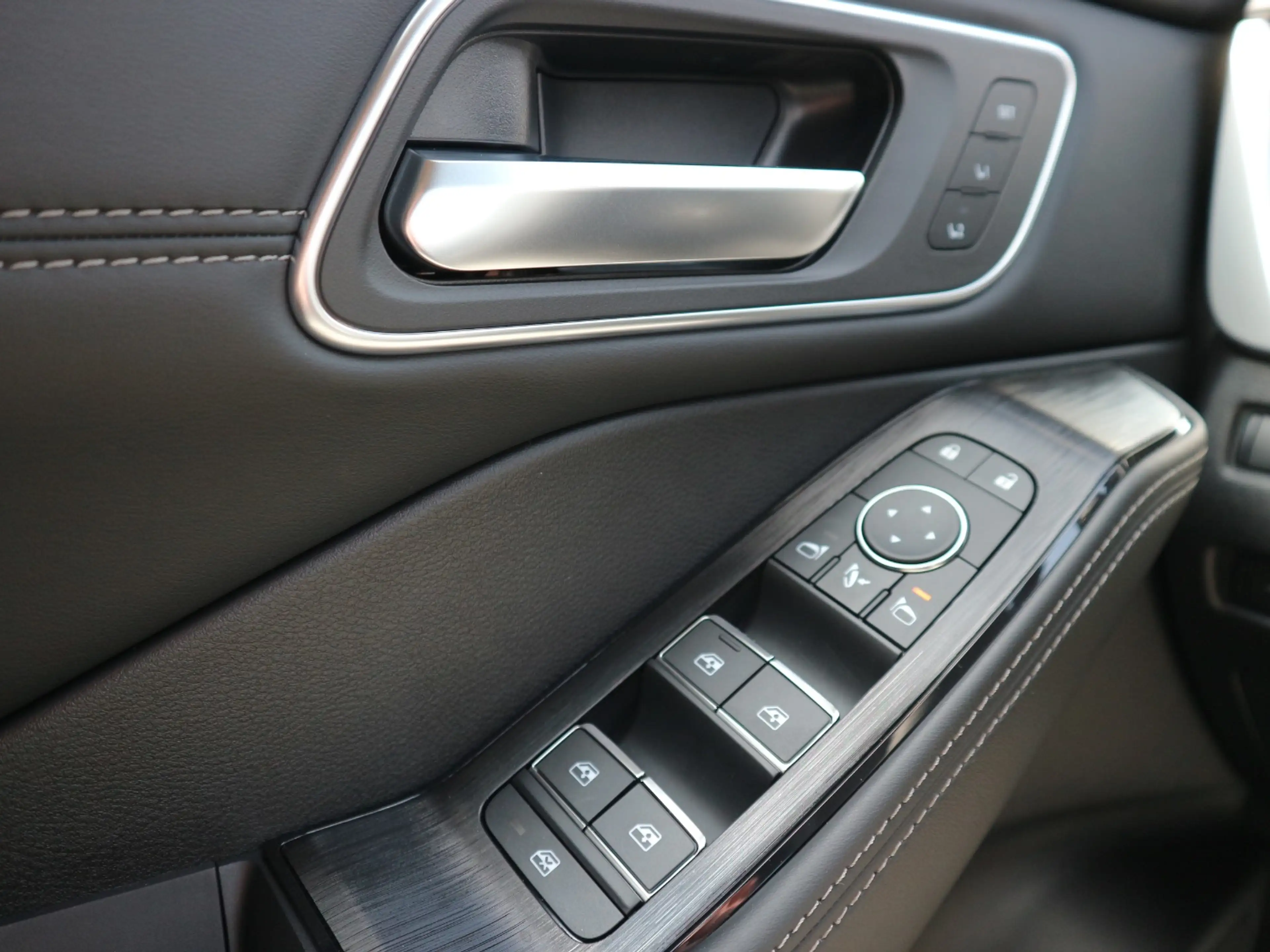 Nissan X-Trail TEKNA+ 1.5 VC-T e-POWER 4x2 ProPilot — photo 15