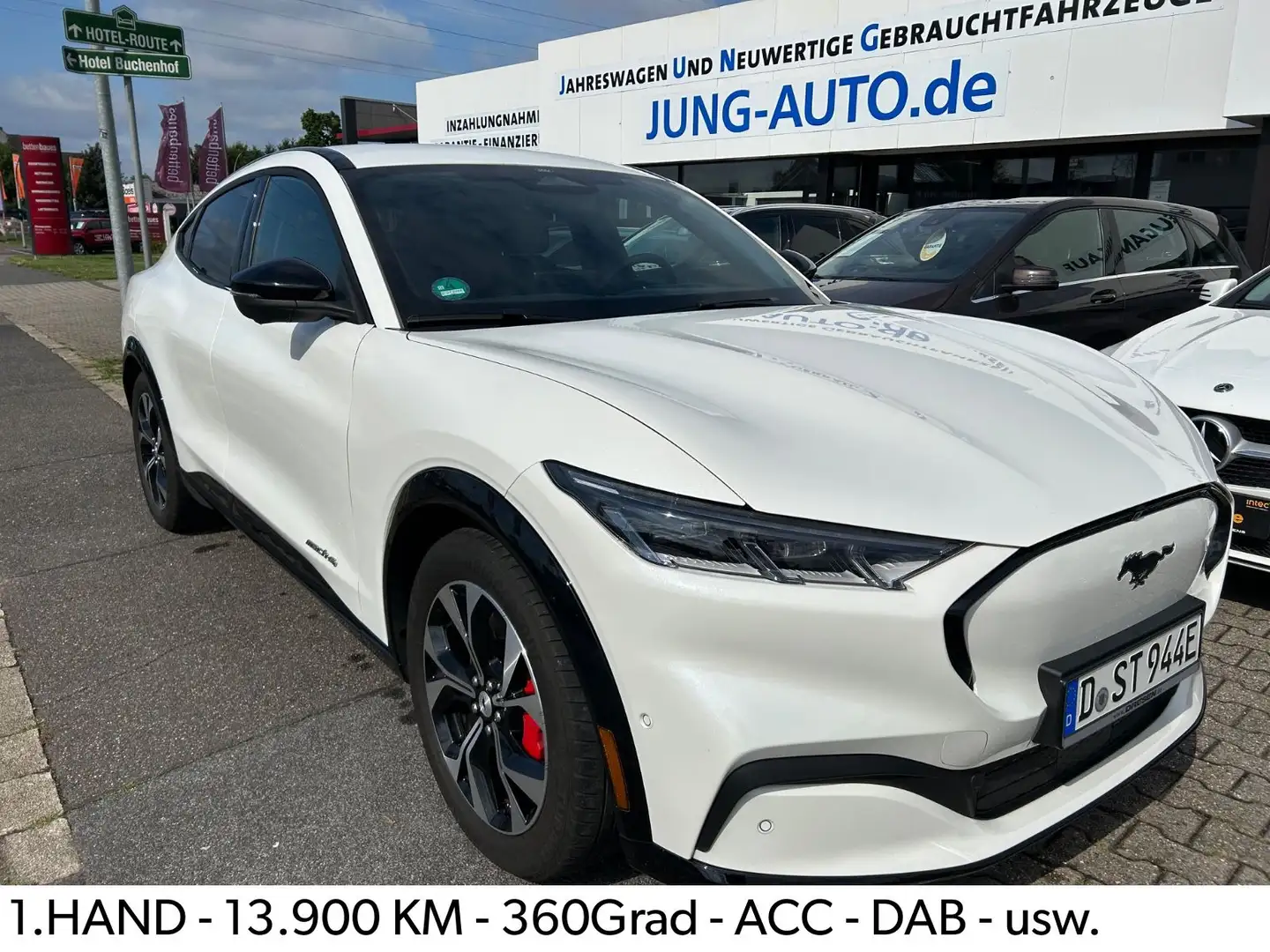 Ford Mustang Mach-E Premium AWD 1.HAND TECHNOLOGIEP. Blanc - 1