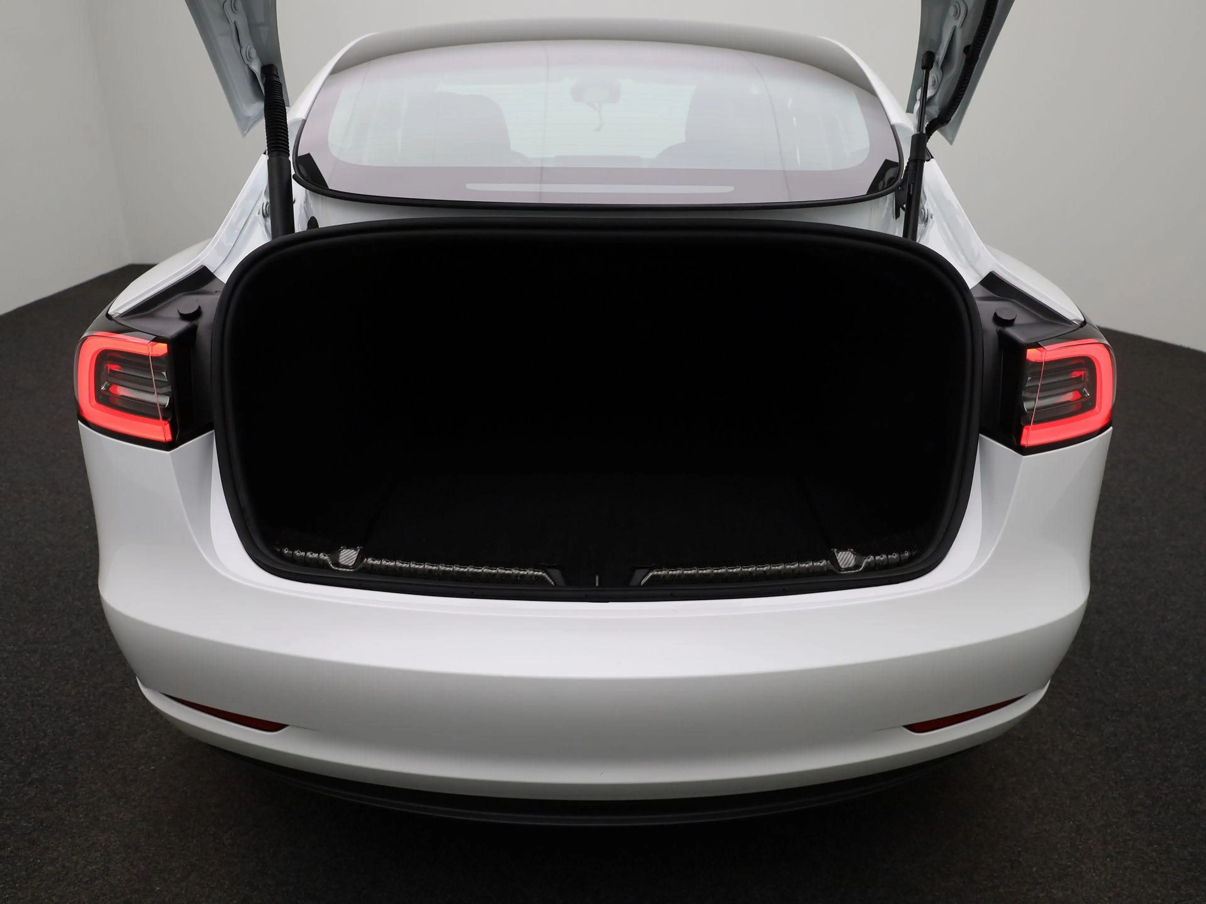 Tesla Model 3 Long Range RWD 75 kWh | Trekhaak | Warmtepomp | Au — photo 13