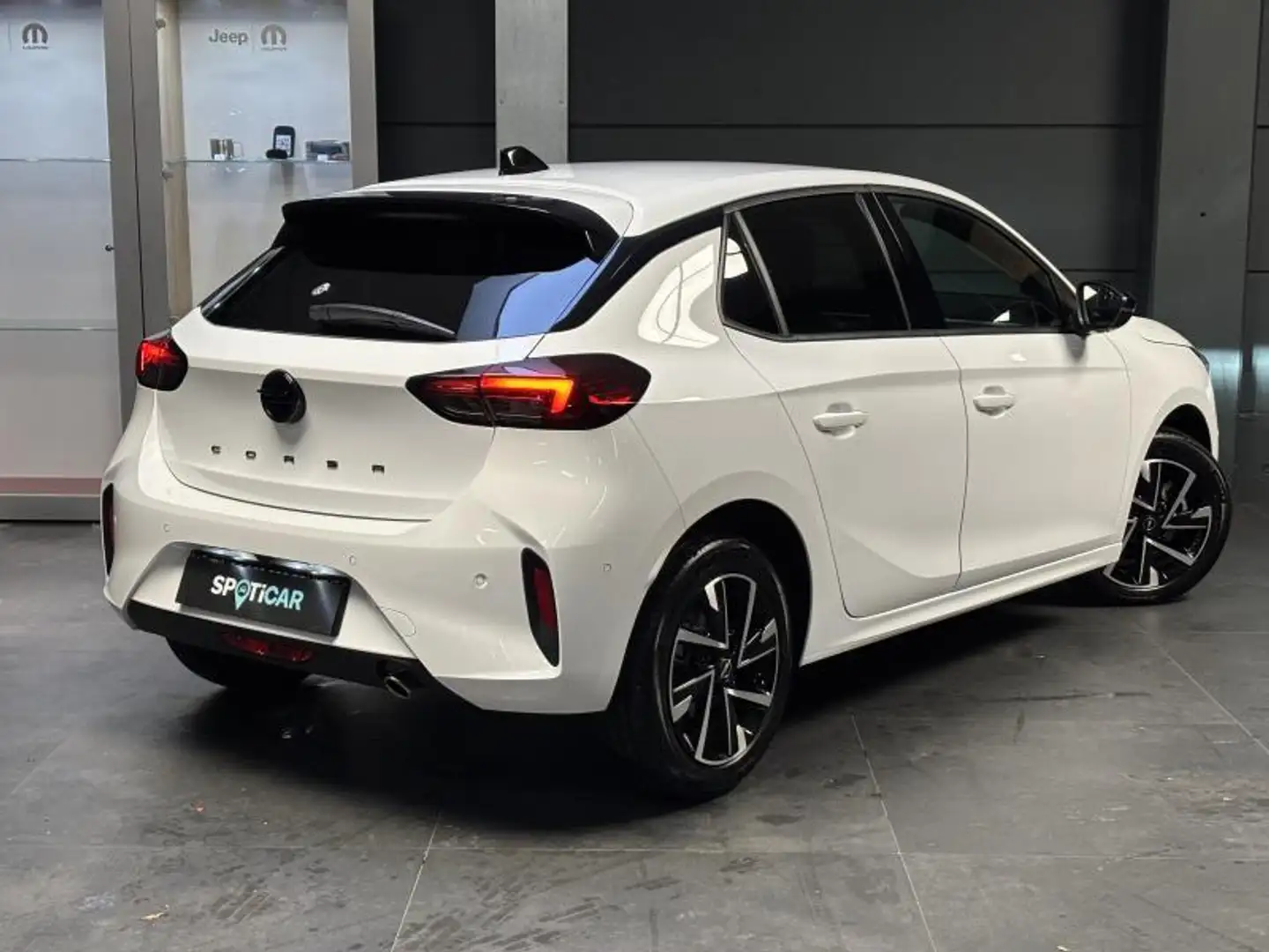 Opel Corsa GS Wit - 2