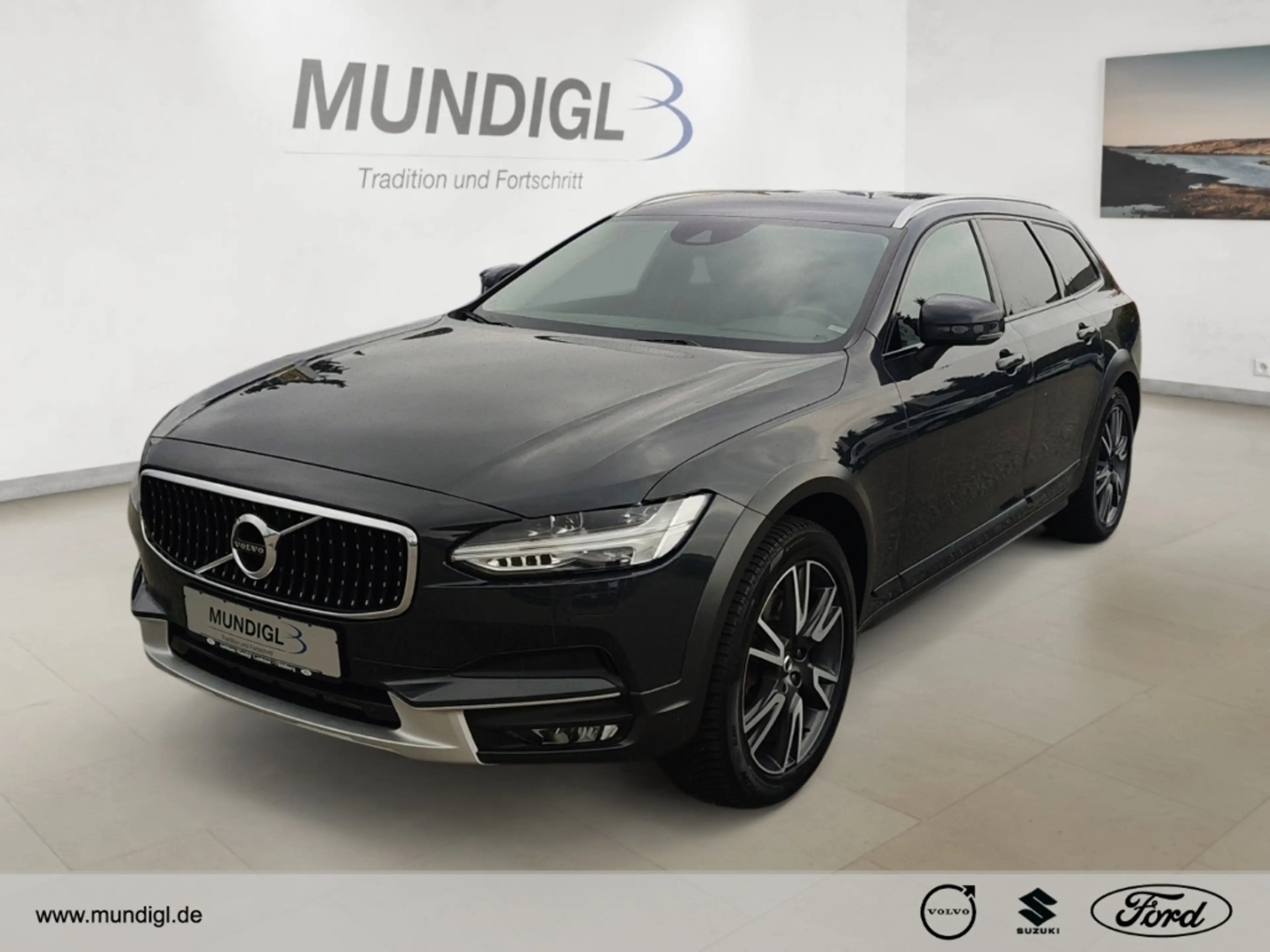 Volvo V90 Cross Country AWD D5 LEDER NAVI AHK AUTOM SHZ FSH