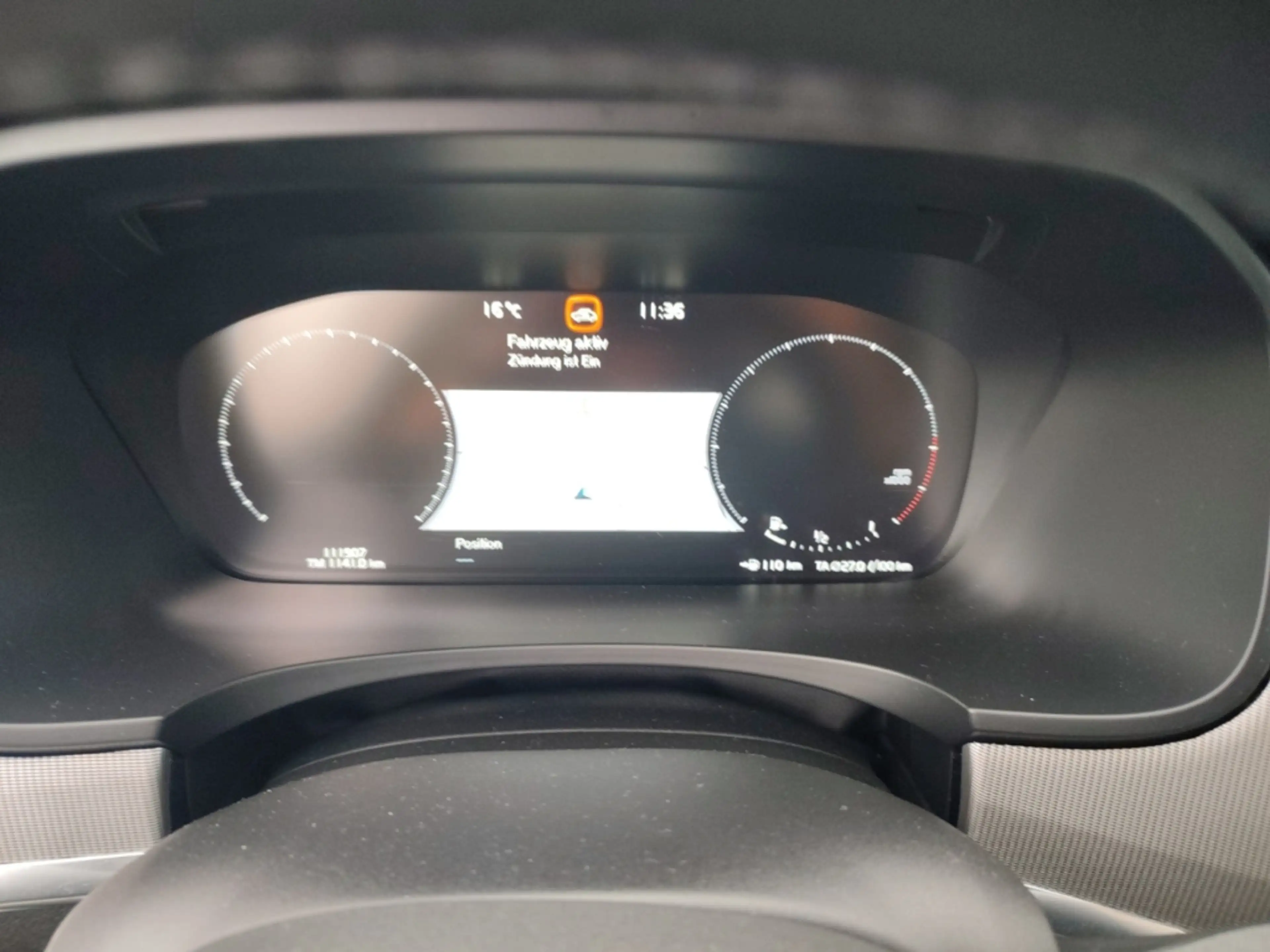 Volvo V90 Cross Country AWD D5 LEDER NAVI AHK AUTOM SHZ FSH — photo 10